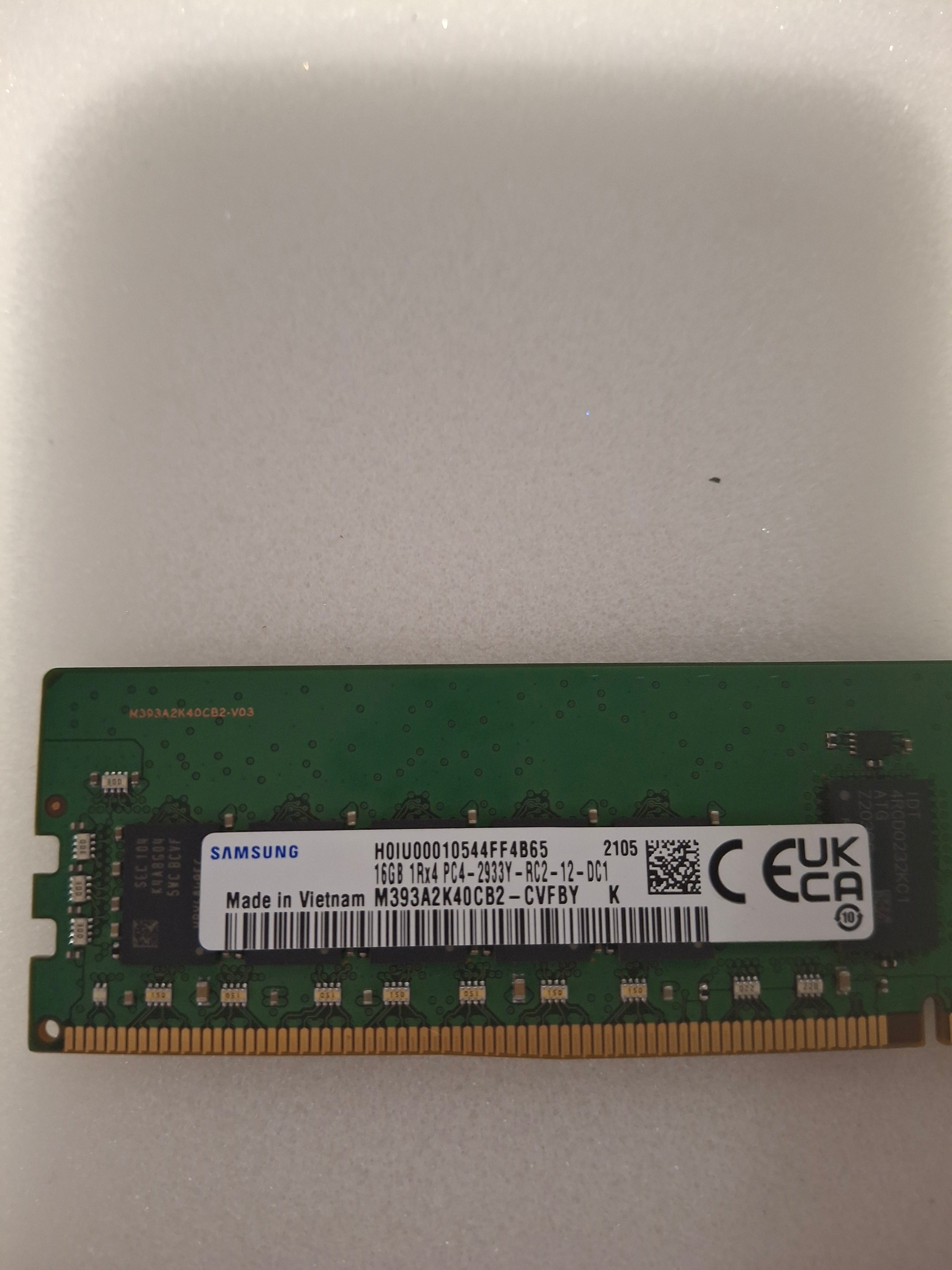 Samsung M393A2K40CB2-CVFBY - 16GB DDR4-2933 RDIMM Chips View | Alo Tech Solutions
