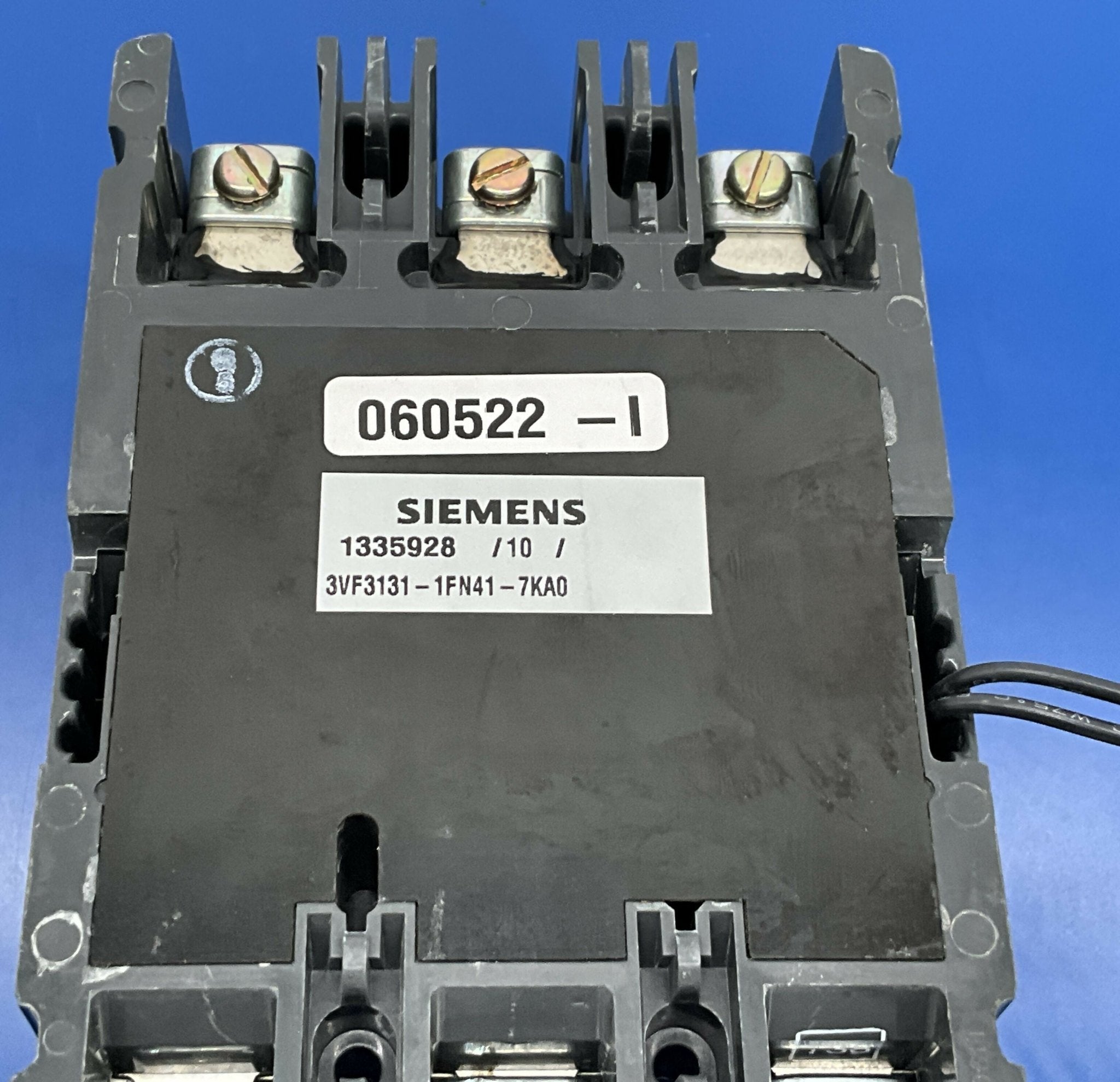3 POLE CIRCUIT BREAKER (3VF3131-1FN41-7KA0 SIEMENS