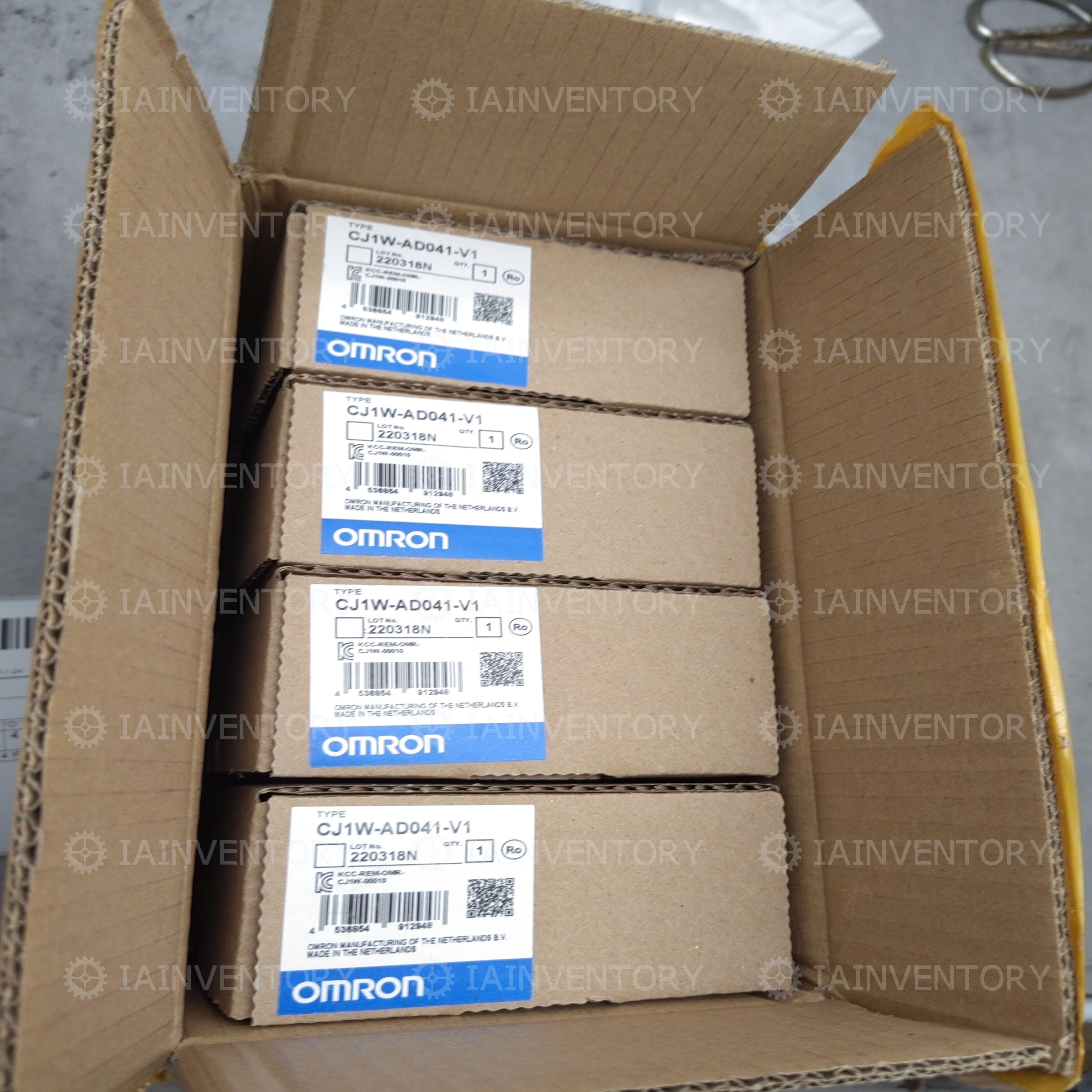 PLC CJ1W-ADO41-V1