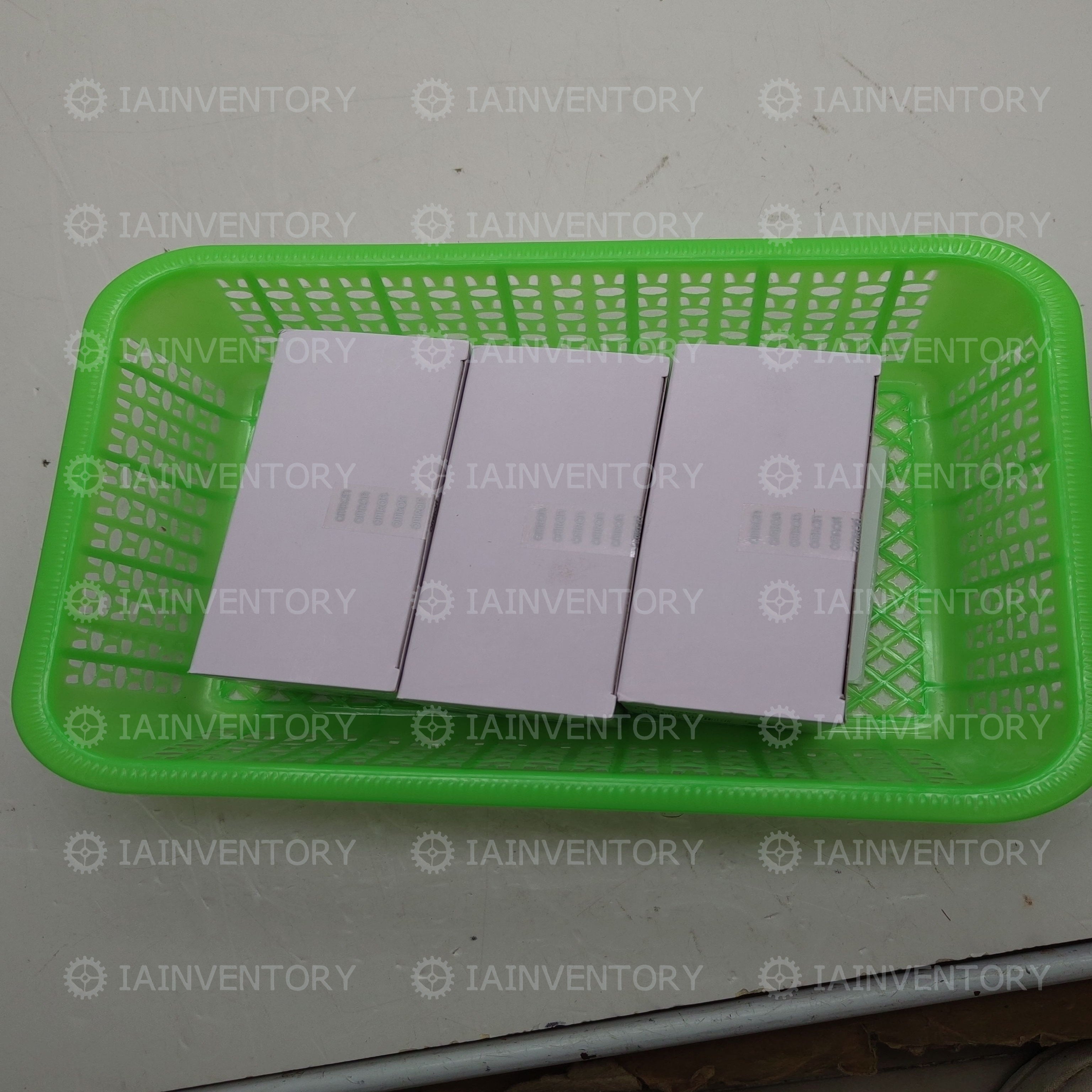 OMRON CRT1-DA02 CRT1DA02