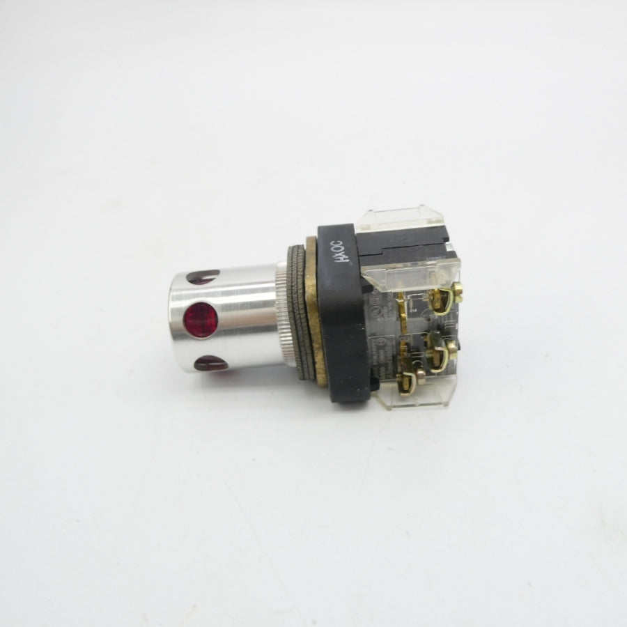 ALLEN BRADLEY 800T-QAH10R SER. T 120VAC NSNP