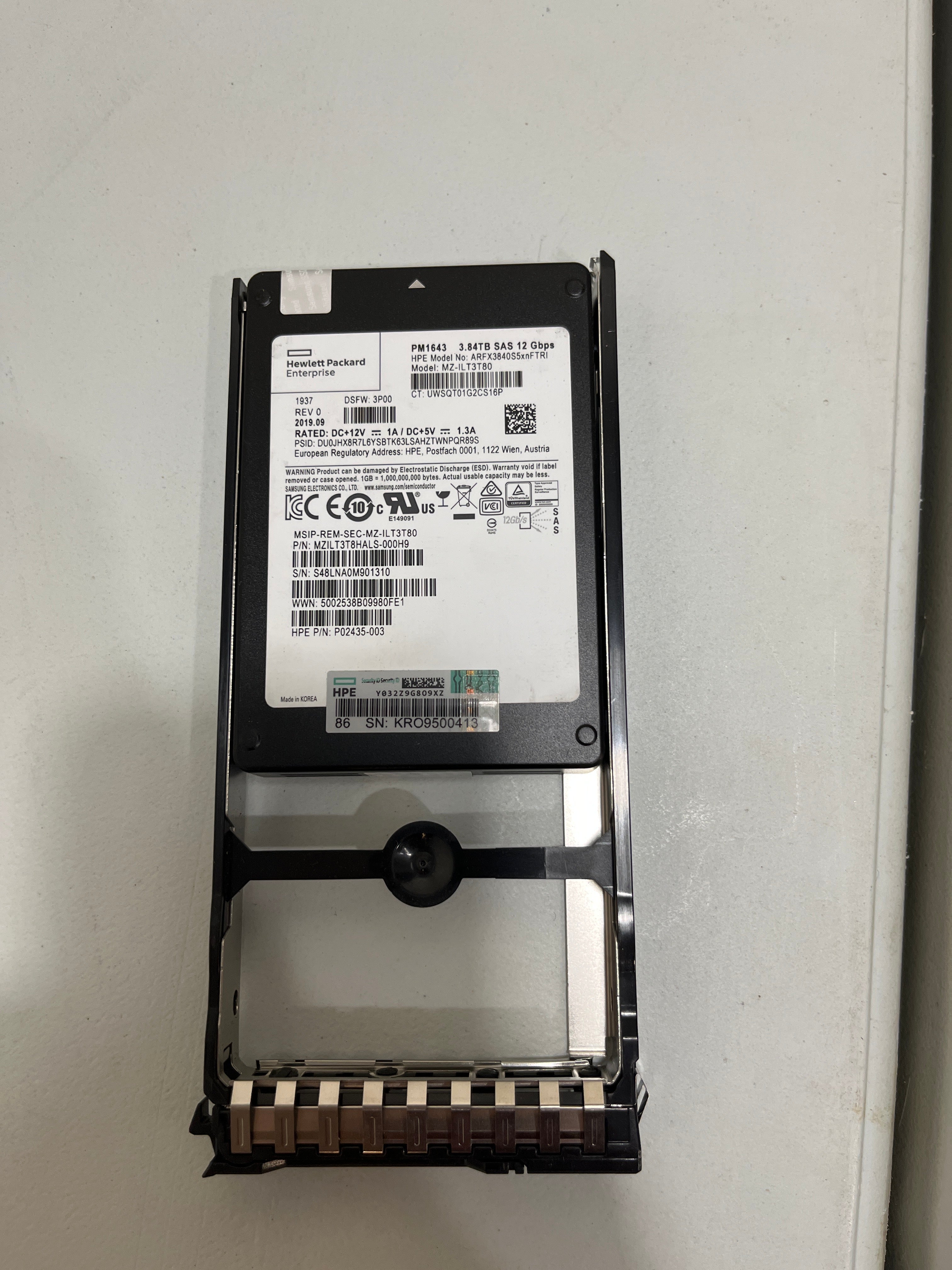 P13372-001 P02435-003 HPE DRV 3.84TB SAS FE SSD PRIMERA 600