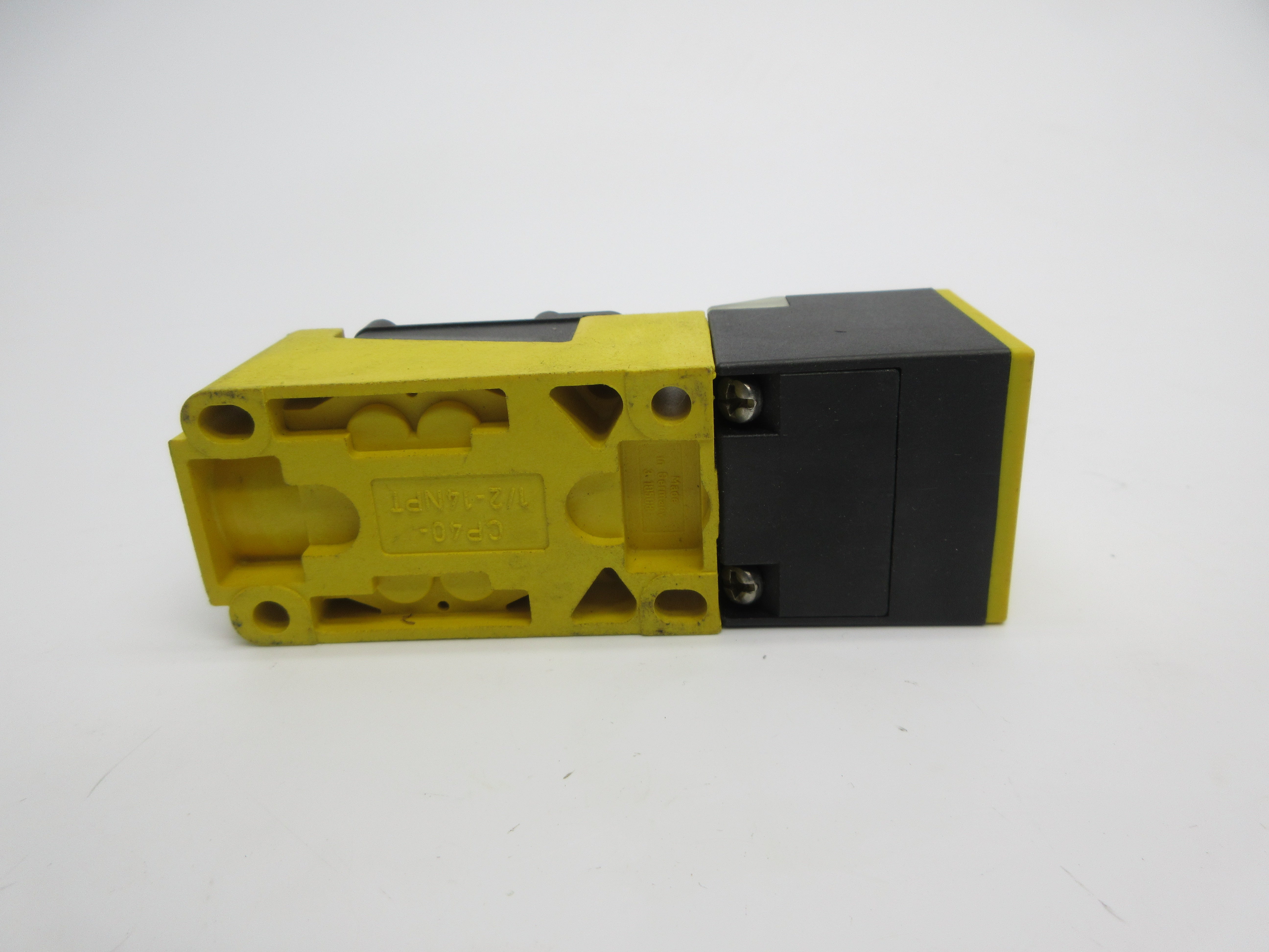 TURCK BI20-CP40-VP4X2/S10 10-65VDC NSNP