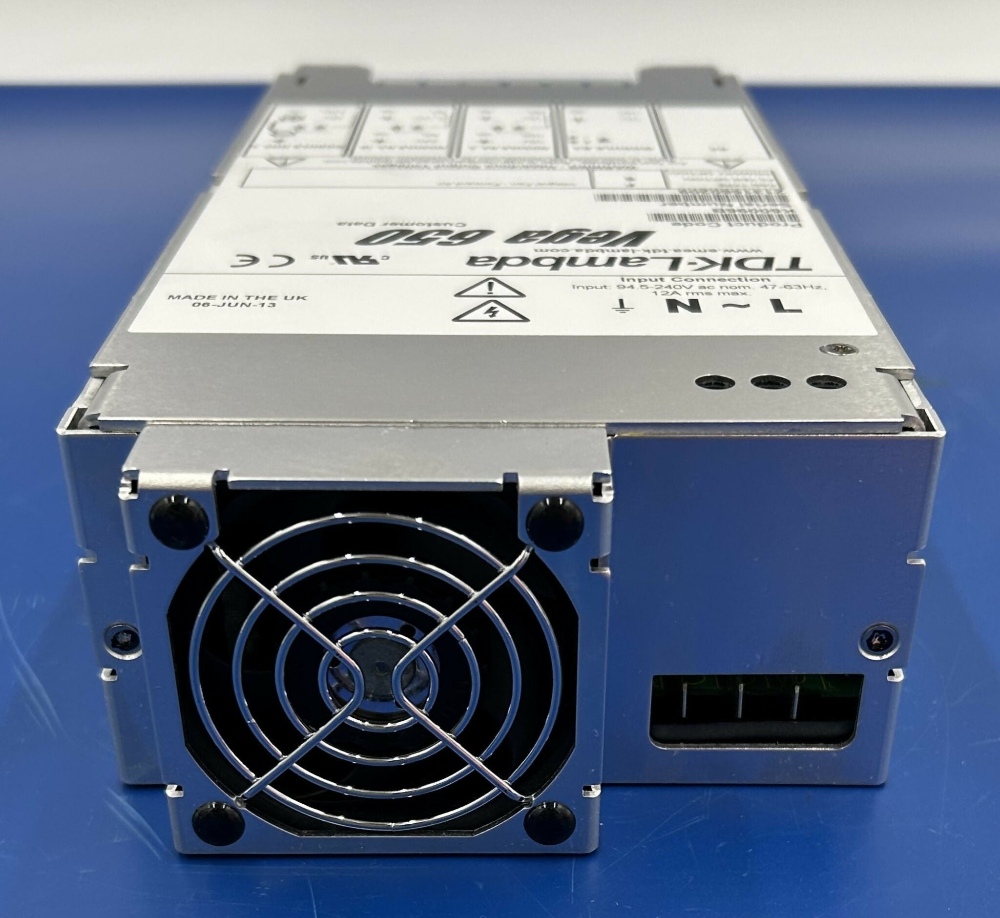 AC/DC VEGA650 POWER SUPPLY NEW (07755114/7755114/K60096B SIEMENS/LAMBDA
