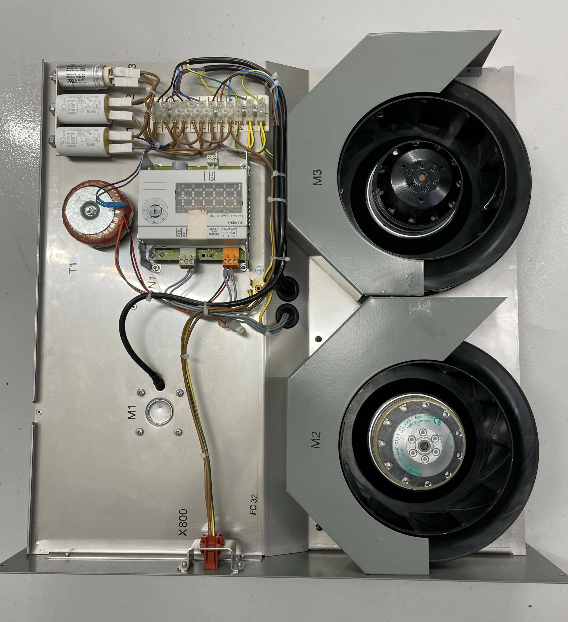 BLOWER FAN ASSEMBLY (7121382/7121267 SIEMENS