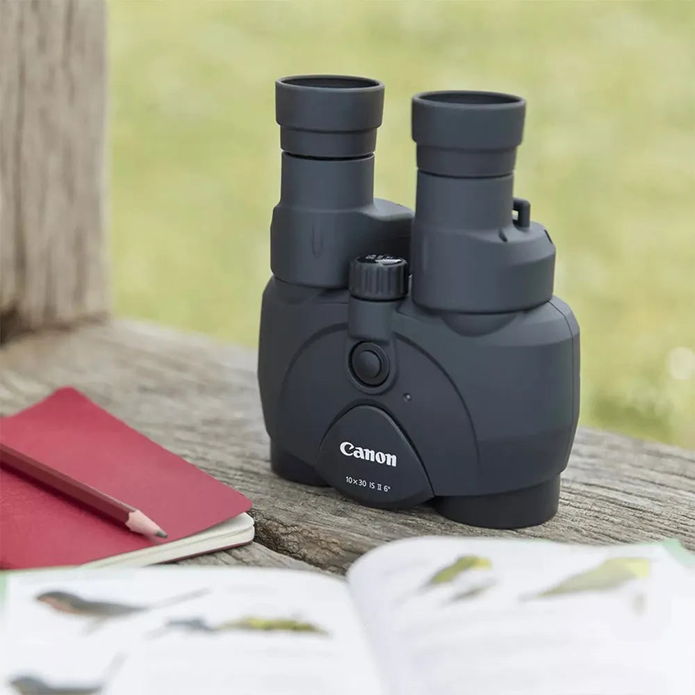 Canon 10X30 IS II Binocular