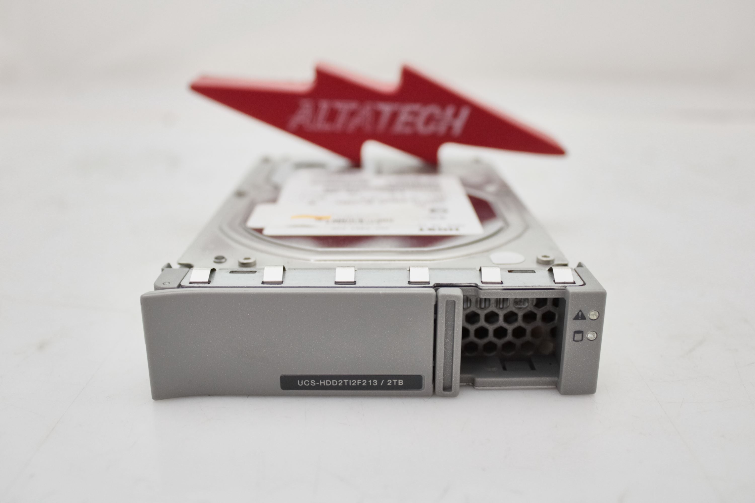 Cisco UCS-HDD2TI2F213 2TB SAS 7.2K RPM 3.5" HDD