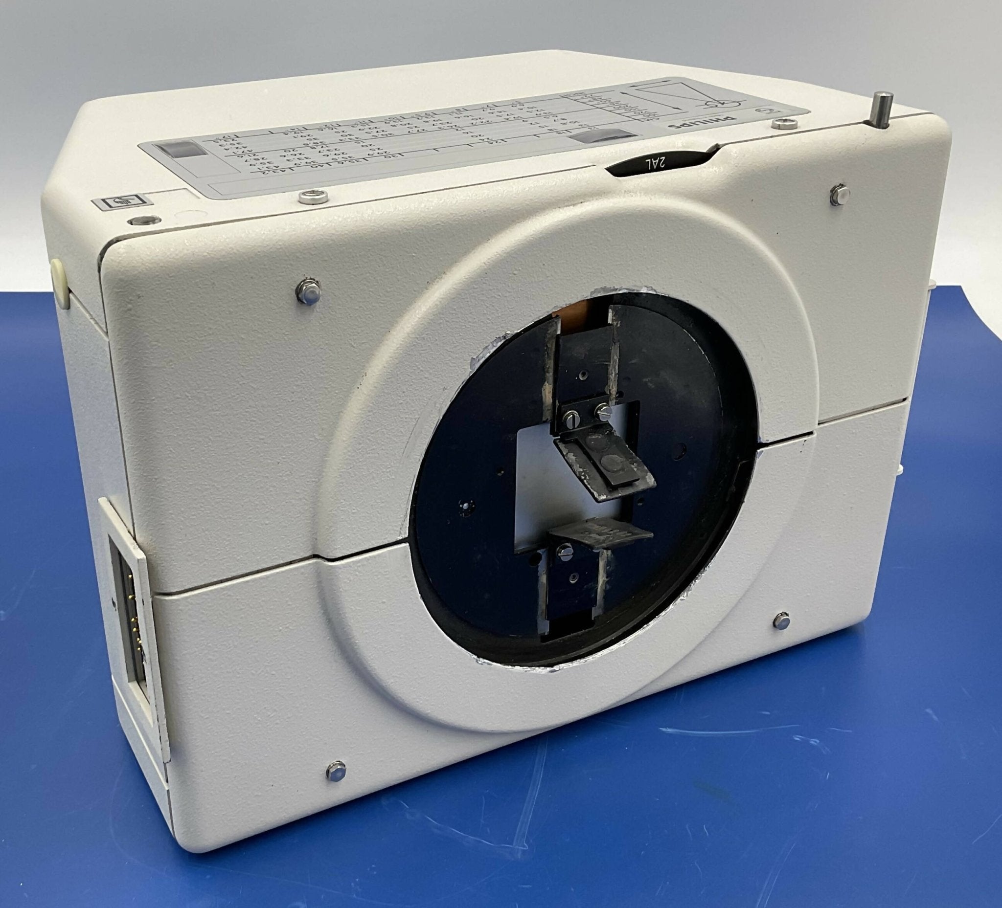 COLLIMATOR (980460282401/9804 602 82401 PHILIPS
