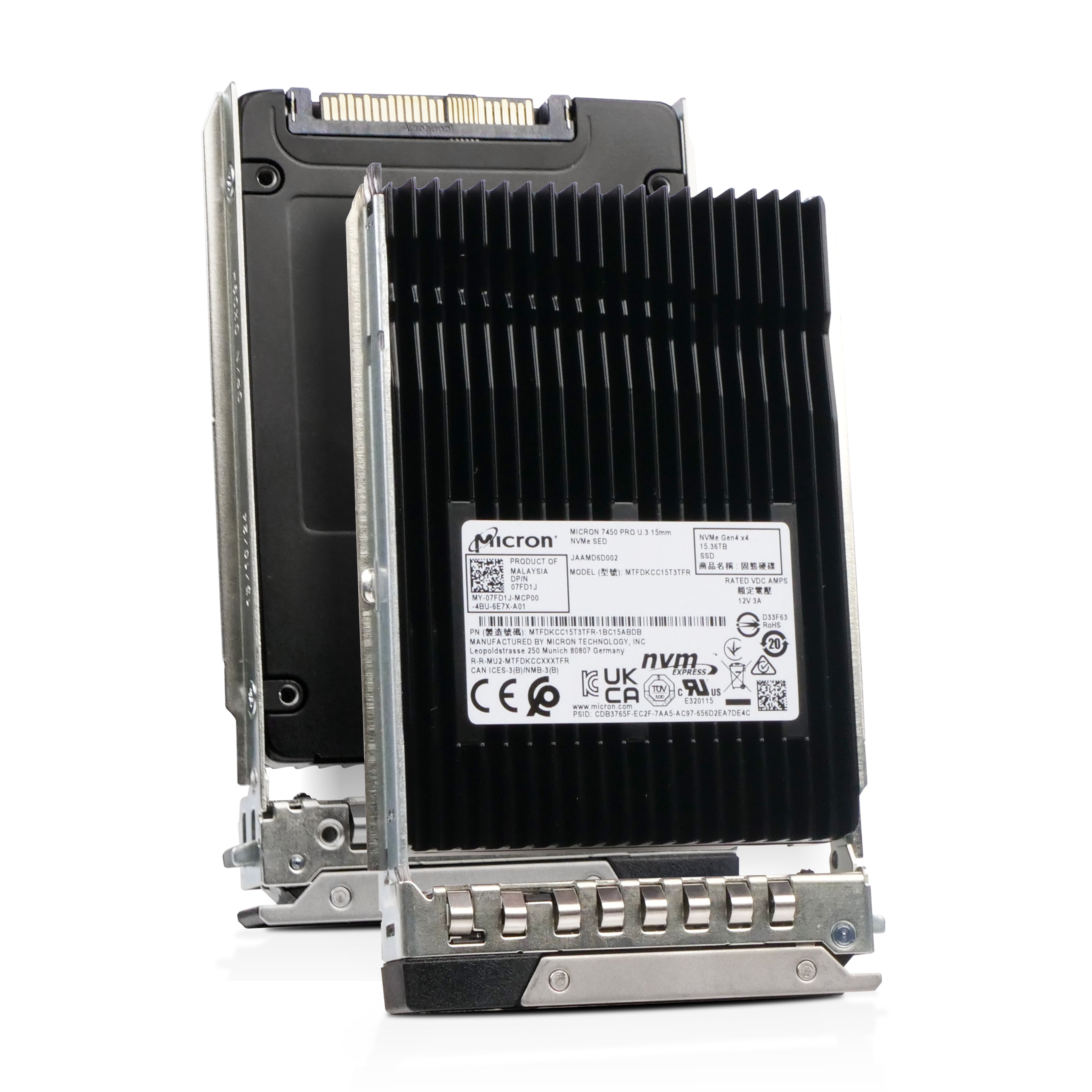 Dell G14 537CT 15.36TB 1 DWPD PCIe Gen 4.0 x4 8GB/s Read-Intensive 3D TLC U.3 NVMe 2.5in SSD