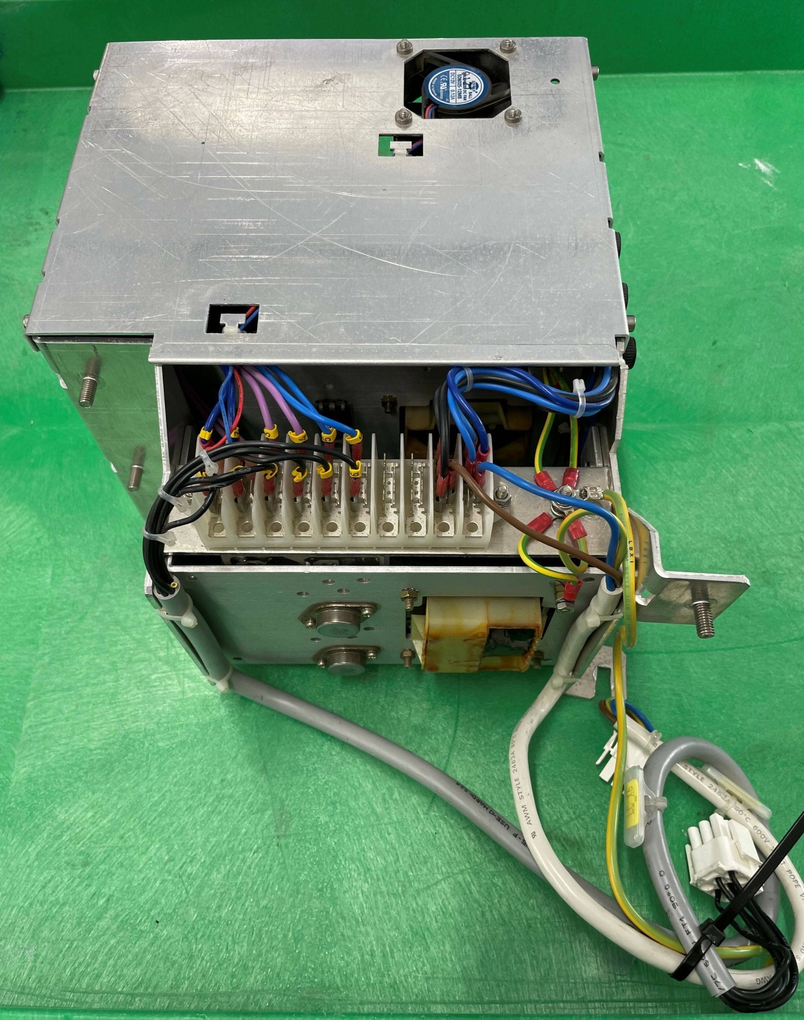 HLS12-6.8 POWER SUPPLY (4522 139 6123/45221396123 PHILIPS