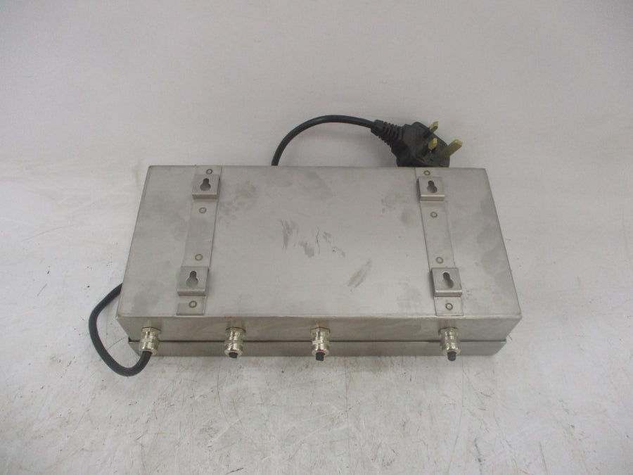 IAN FELLOWS LUCID 230VAC UNMP