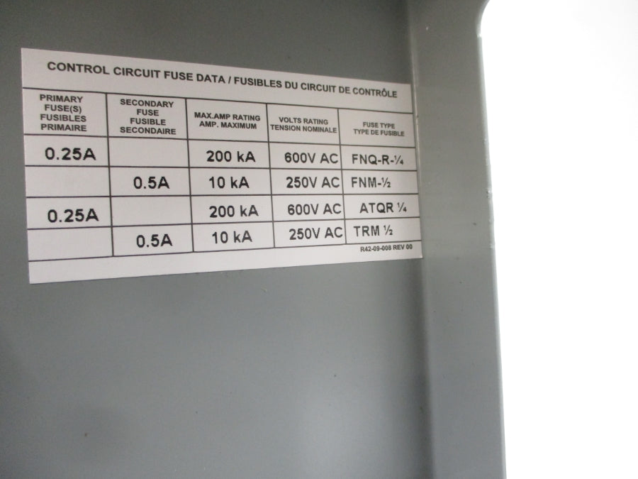 SIEMENS V1AB26K005R0G111C 120V 0.25A NSMP