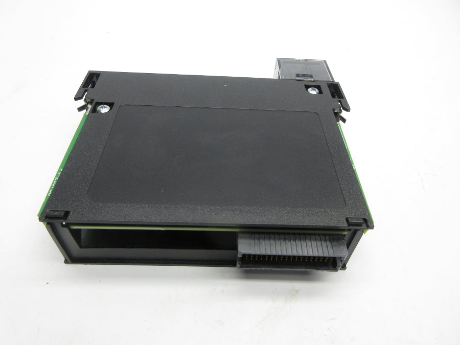 ALLEN BRADLEY 1756-OF8I SER. A F/W 2.011 24VDC NSMP