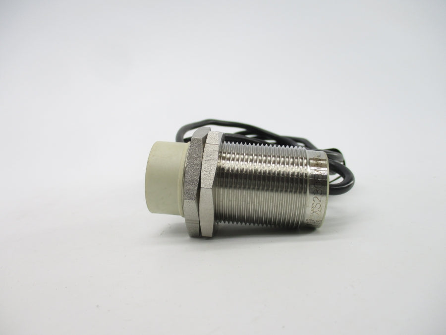 TELEMECANIQUE XS230SAMAL5 24-240VAC/DC NSMP