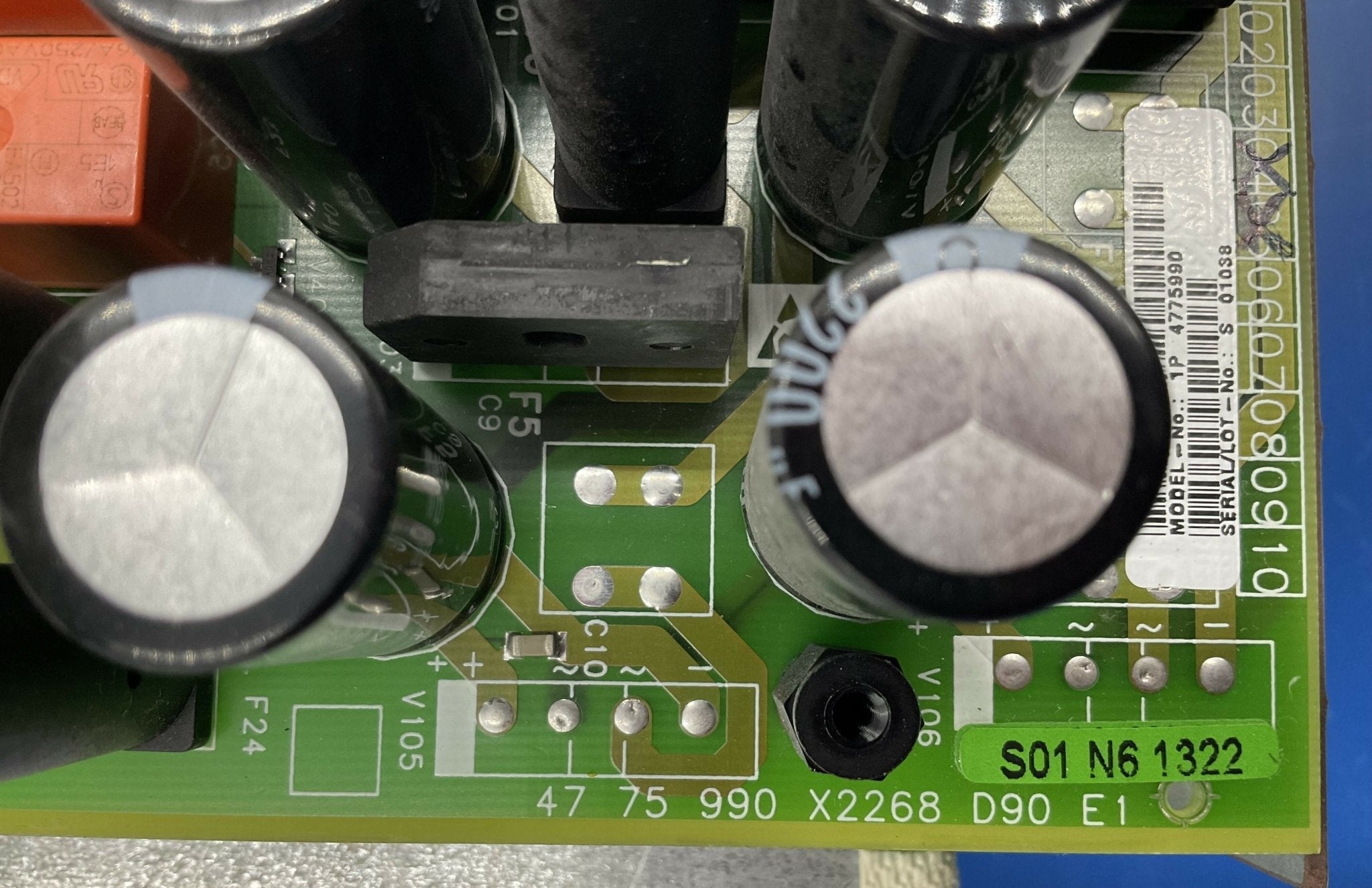MAIN DISTRIBUTOR D90 (4775974/4775990 SIEMENS