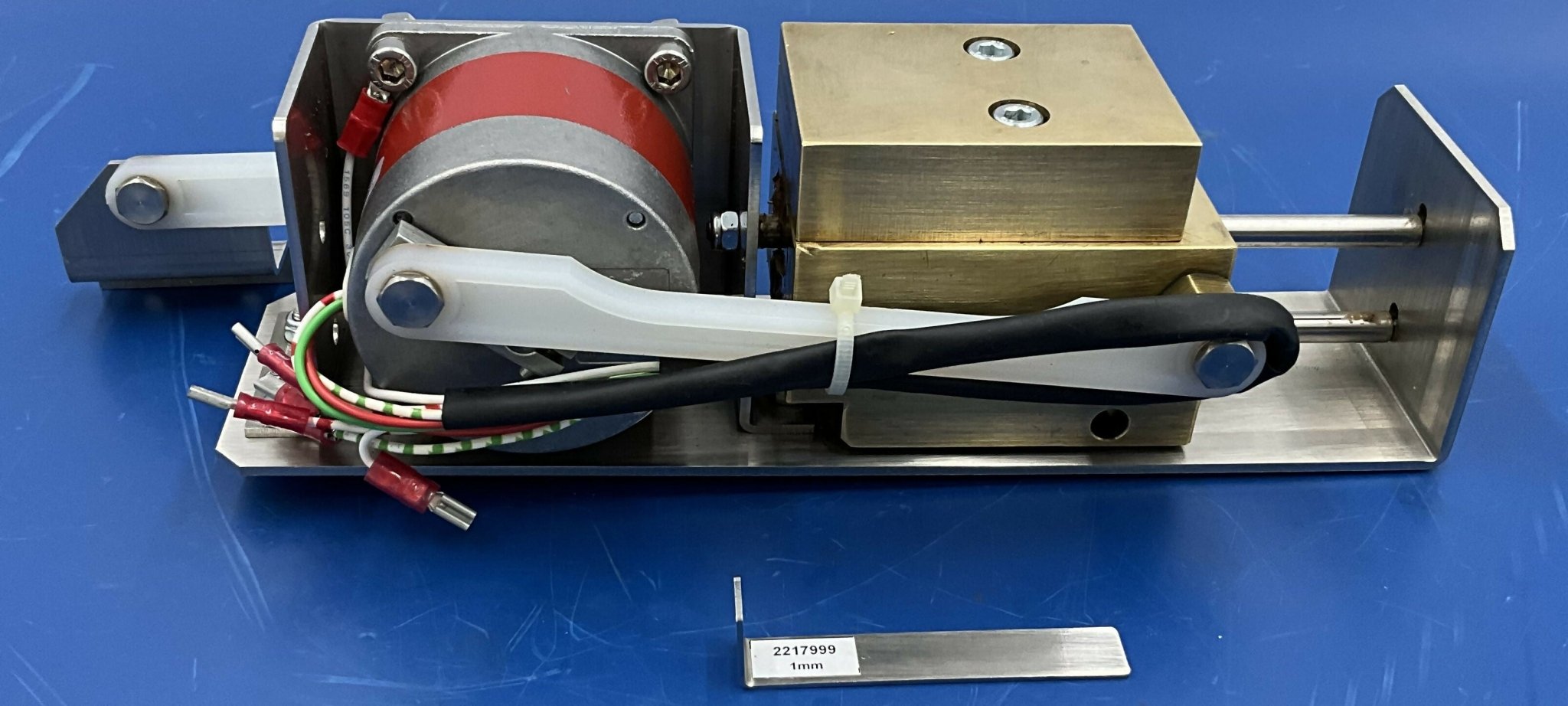 Motor And Counterweight Left Hand (2203332 GE