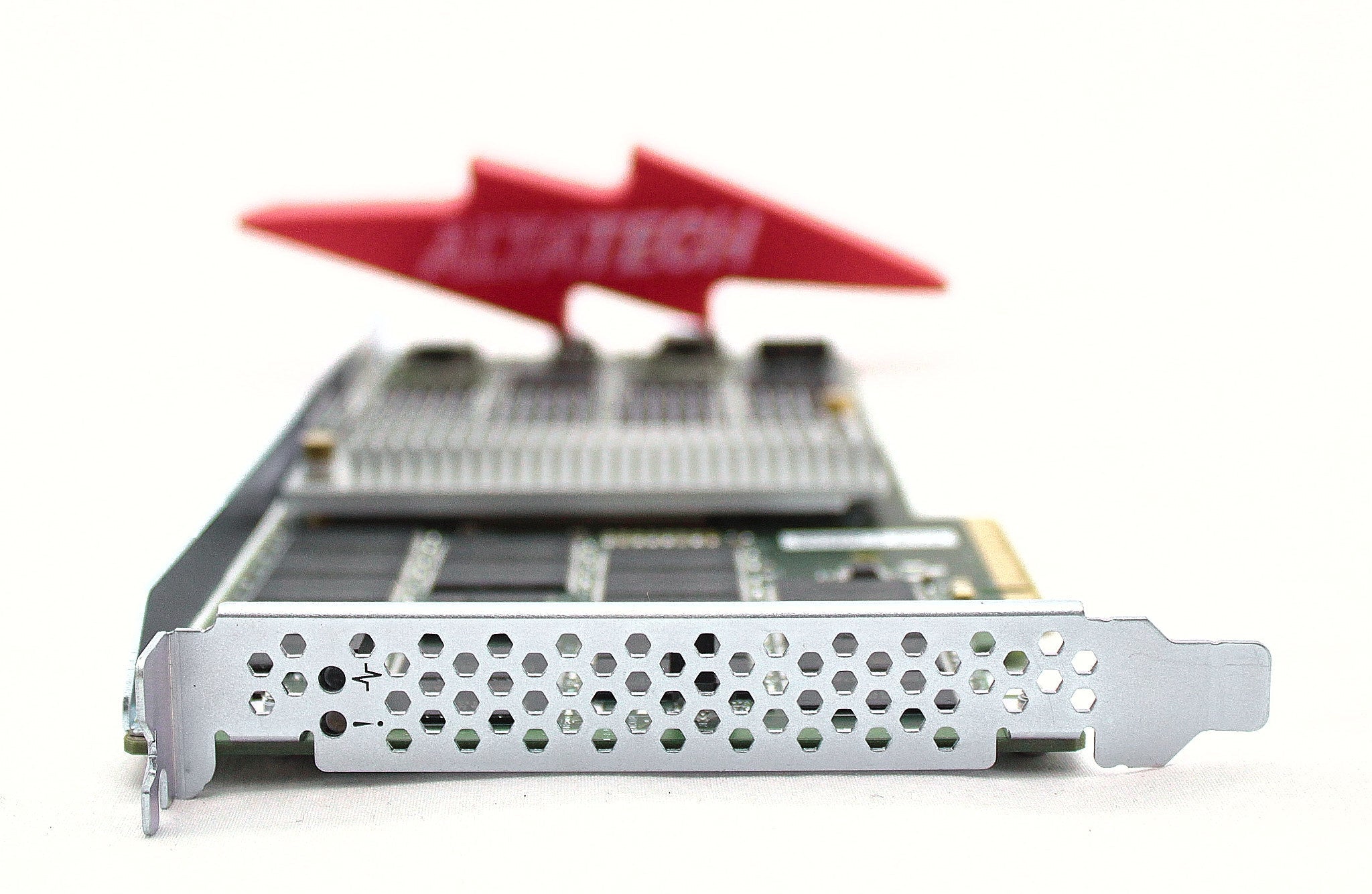 NetApp 110-00153 NETAPP FLASH CACHE PCI-E 256GB PAM