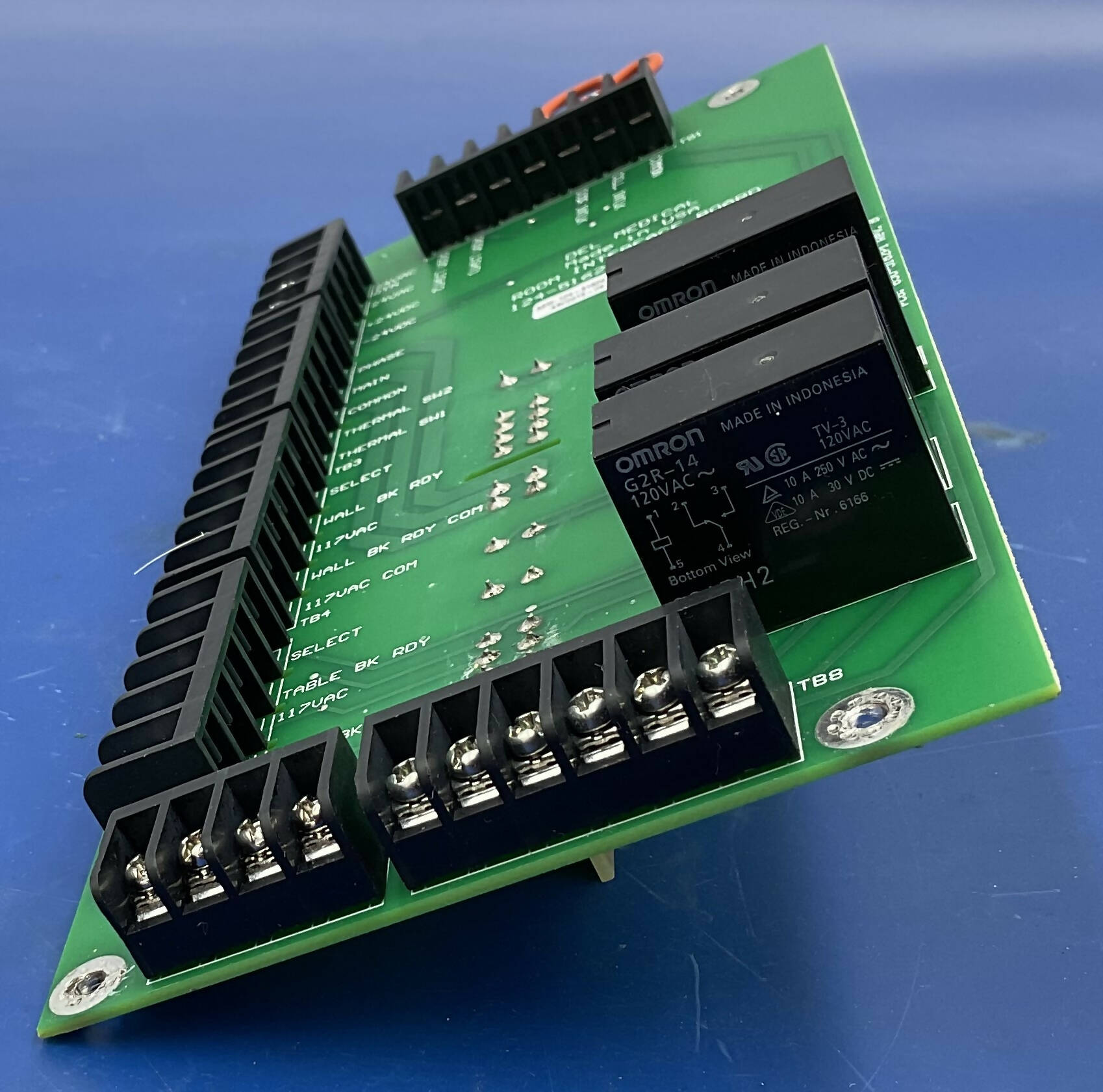 Del Medical 124-5162 - Room Interface Board PCB Rev 1 Side View | Alo Tech Solutions