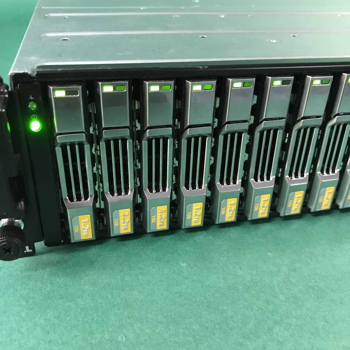 Dell EqualLogic PS6100 24x 1.2TB 10K HDD 2x H700E E09M E09M001|336297405070