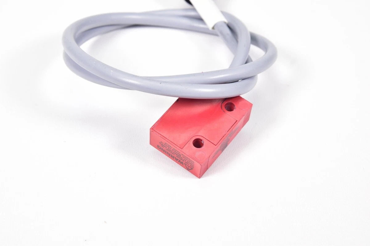 OMRON CM-S1, Safety Interlock Switch Read Head and Actuator 24 VAC/DC