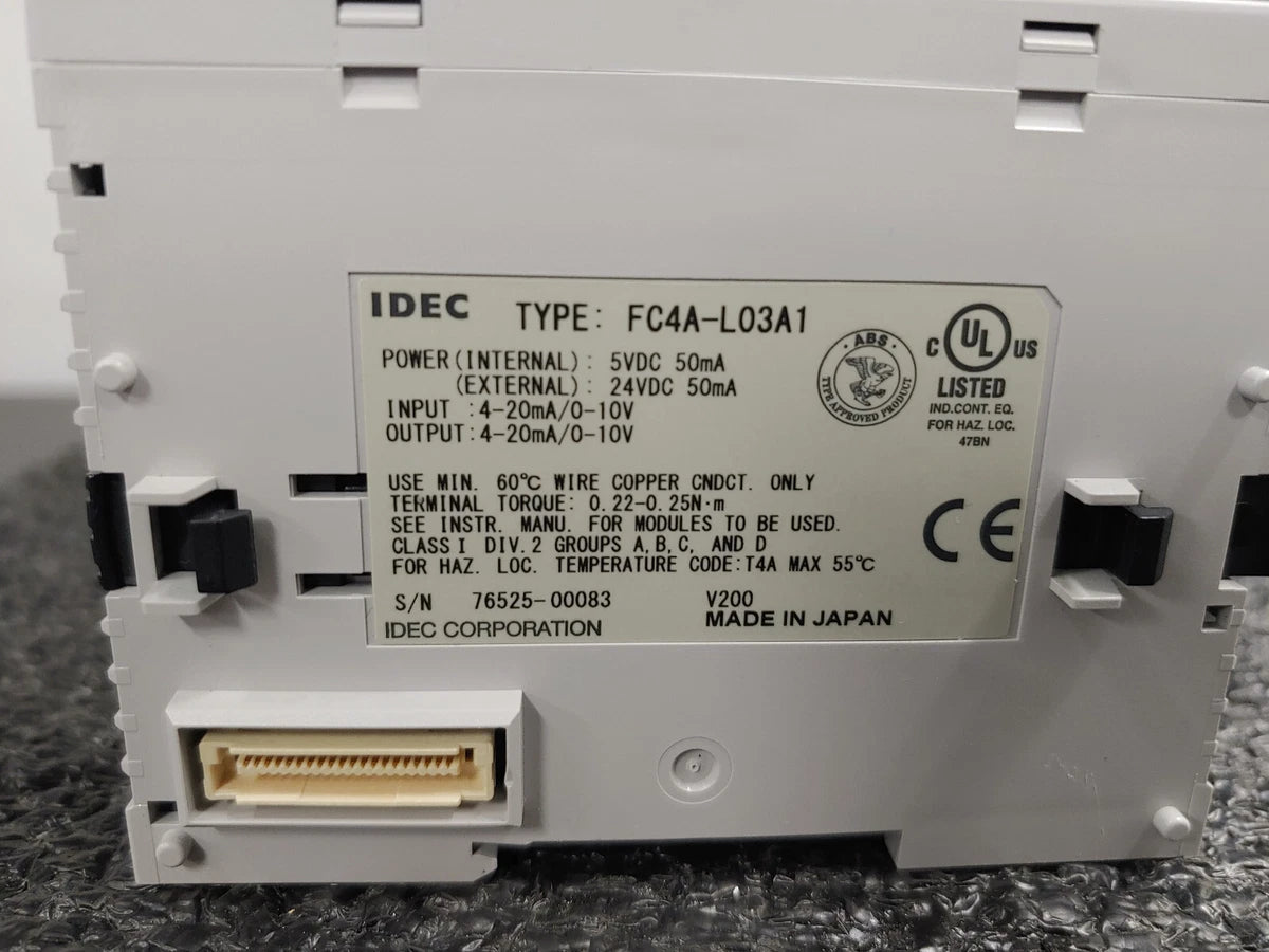 IDEC FC4A-L03A1 MicroSmart Analog I/O Module