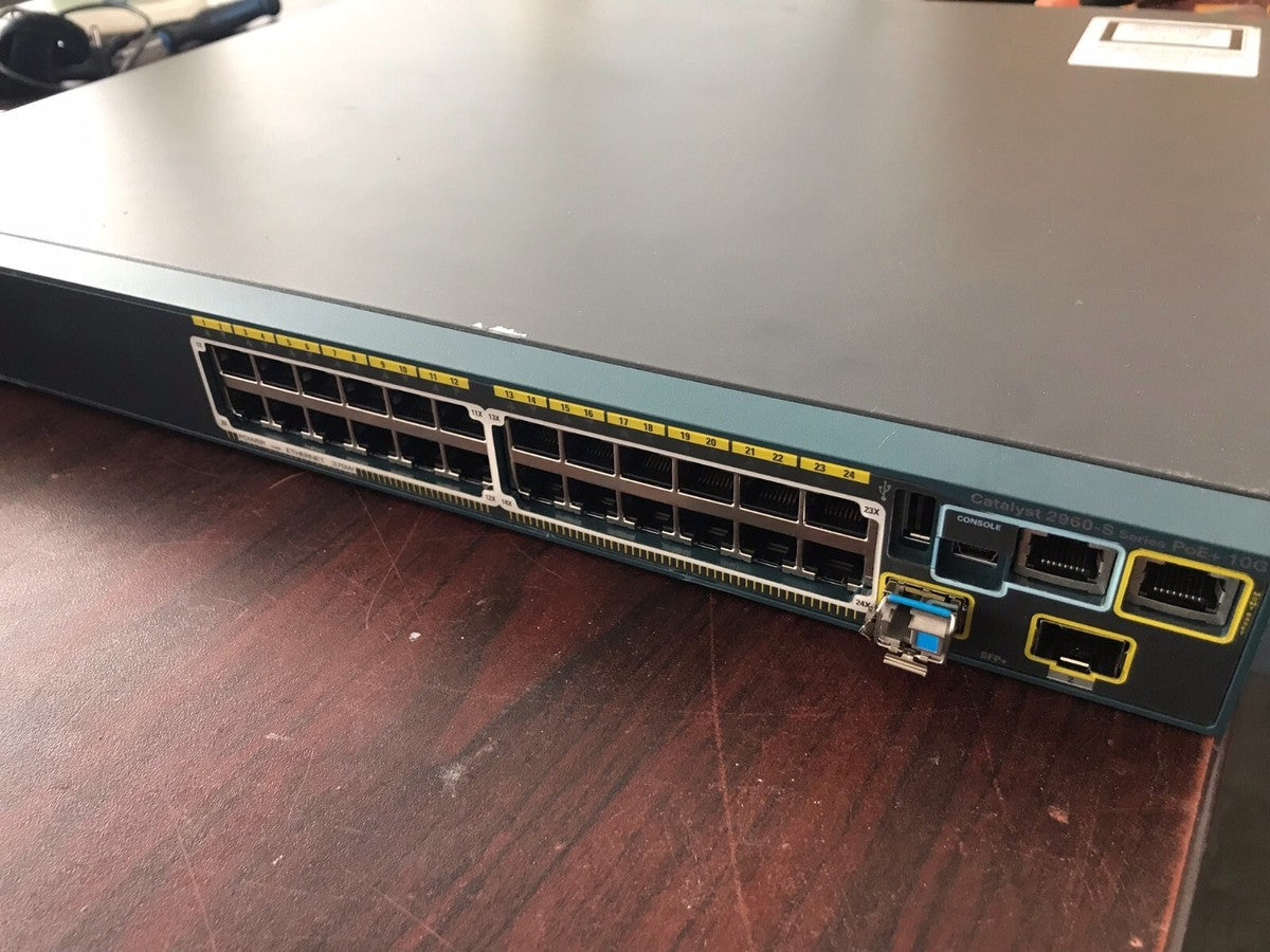 Cisco Catalyst WS-C2960S-24PD-L / 24 PORTS/ W 1SFP