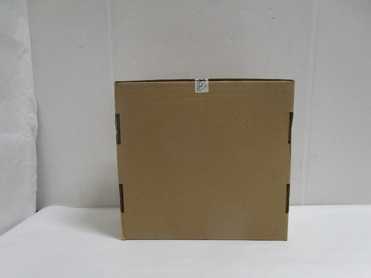 AXIS P3717-PLE NETWORK CAMERA 01504-001 NEW SEALED SEE PHOTOS SHIPS FREE!