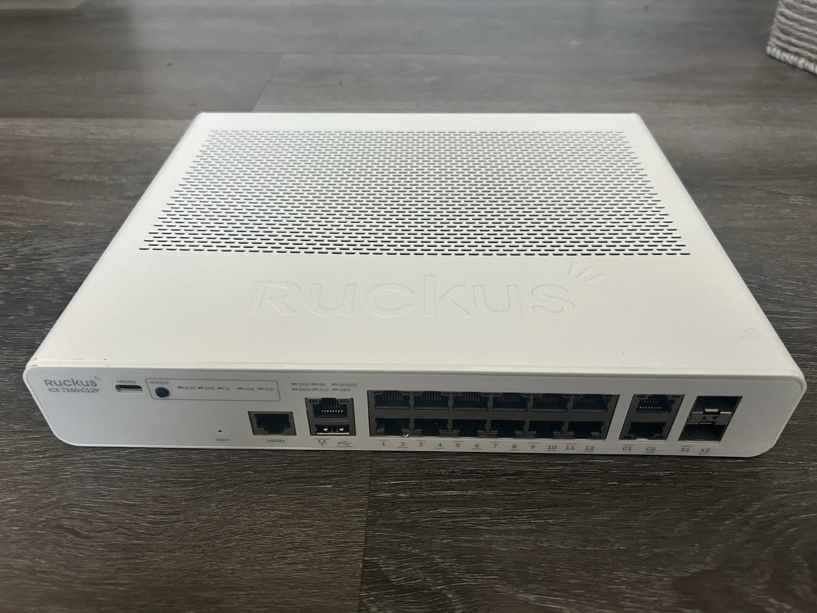 Ruckus Brocade ICX 7150 12-Port Compact PoE+ Switch (ICX7150-C12P-2X1G