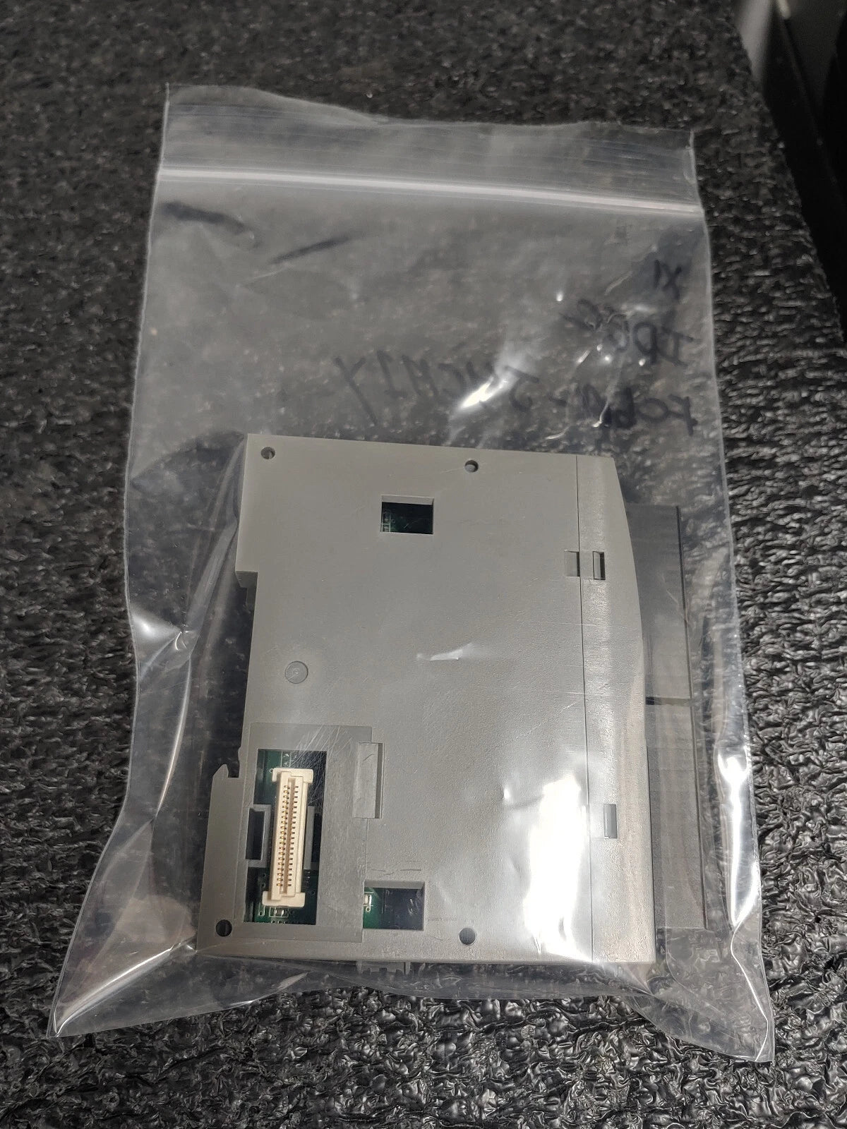 IDEC FC6A-J4CH1Y FC6A MicroSmart PLC 4-pt Isolated Thermo Module|389293014553