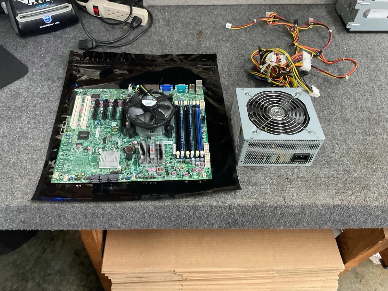 Super X8STE Mother Bord Intel core i7 W/ Power Supply PWS-502-PQ & Ram 2GB 2x