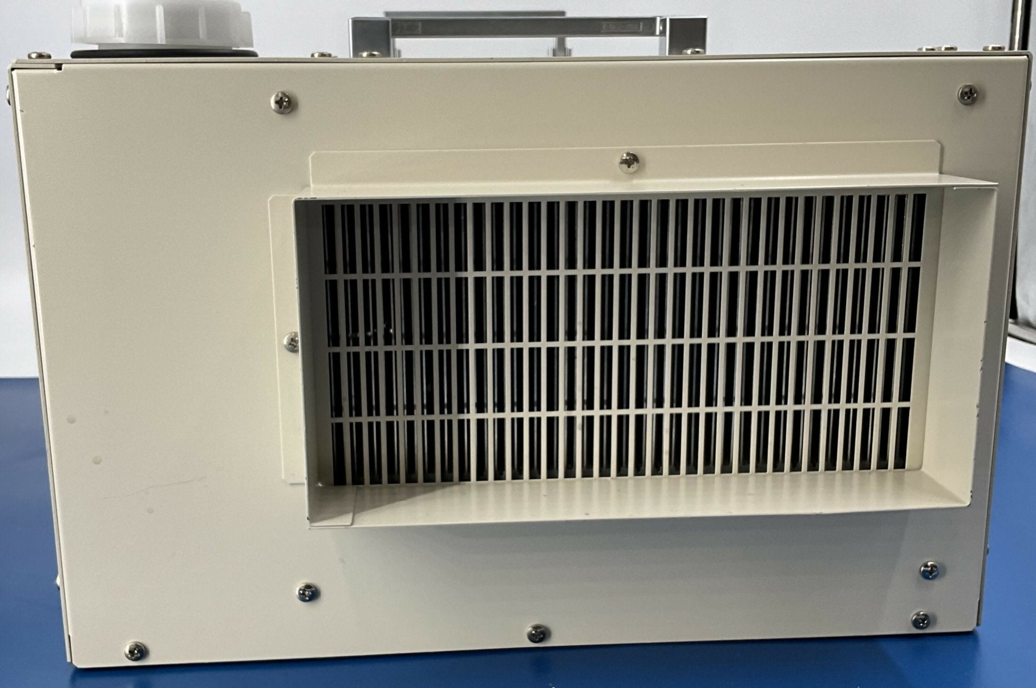 Solid State Recirculating Chiller (2210405-16/T252P-6/2375089-2/221405-10) GE