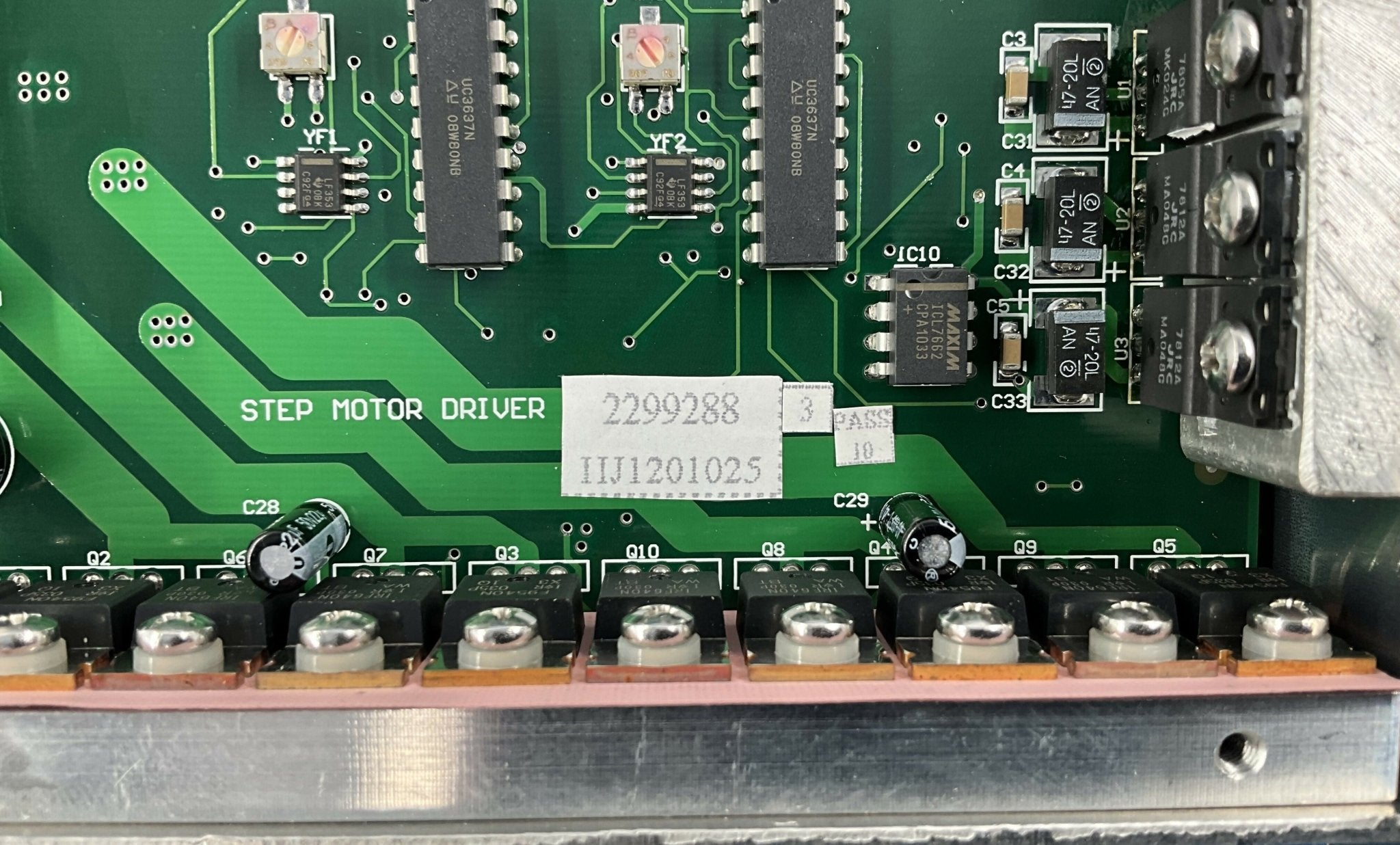STEP MOTOR DRIVE ASM (2299288 GE