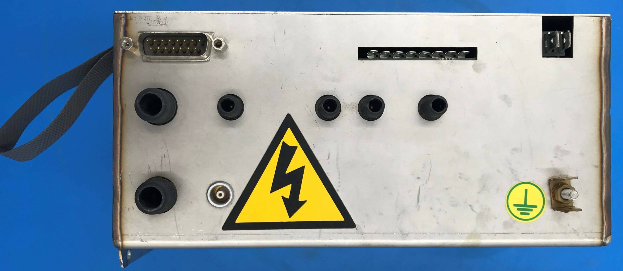 Thales TH-7221-4 - HV II High Voltage Power Supply Side View | Alo Tech Solutions