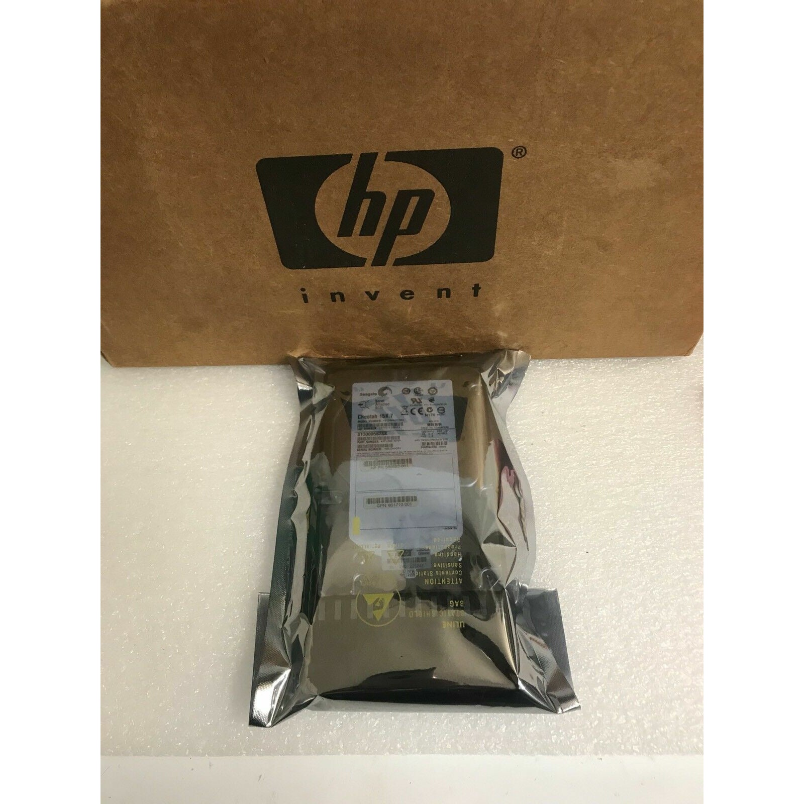 HP AP858A 601775-001 P2000 300GB 15K 3.5" 6G sas dual port hard drive - AloinfoUSA