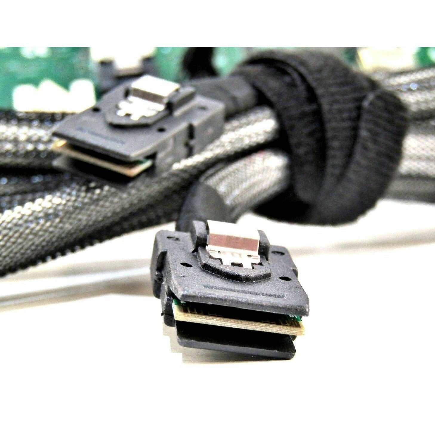 IBM 46W9187 46C9089 xSERIES x3400 x3650 x3750 M4 8-SLOT SAS 2.5" SFF BACKPLANE - AloinfoUSA