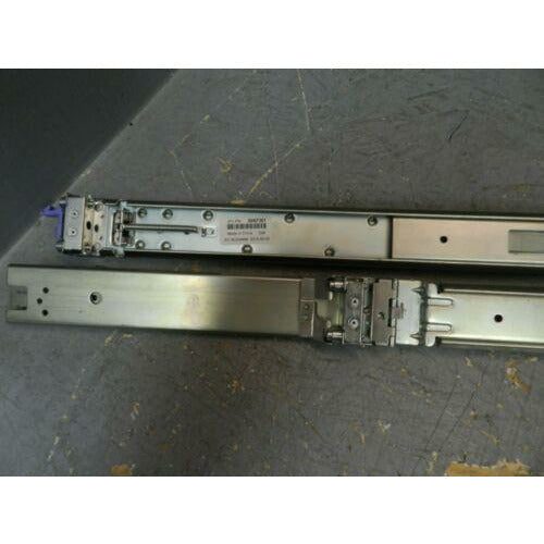 Trilhos IBM 00KF360 & 00KF361 or 00KG975 & 00KG976 X3650 M5 RAIL SET - MFerraz Tecnologia