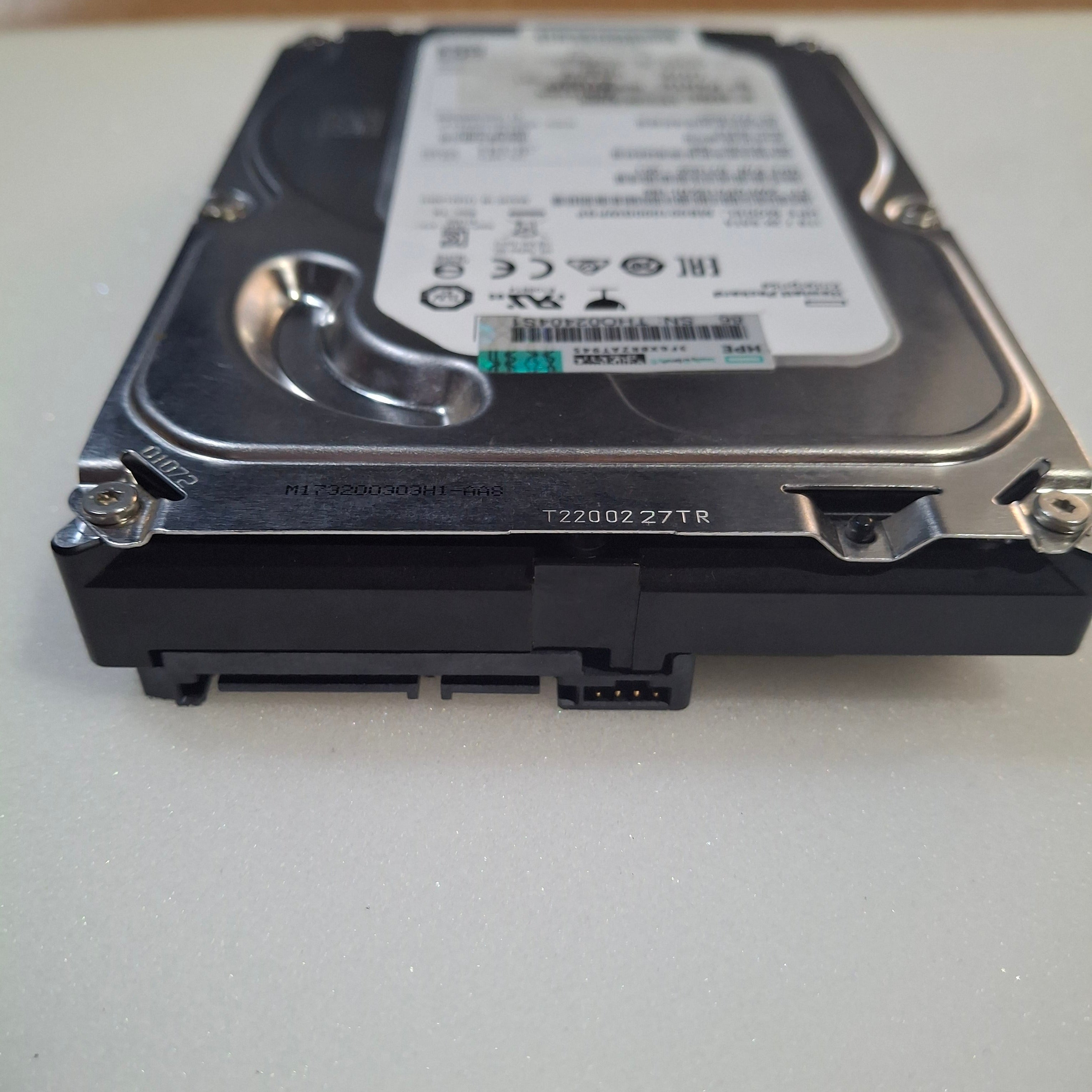 HPE 659569-001 - 1TB 7.2K SATA HDD Connector View | Alo Tech Solutions