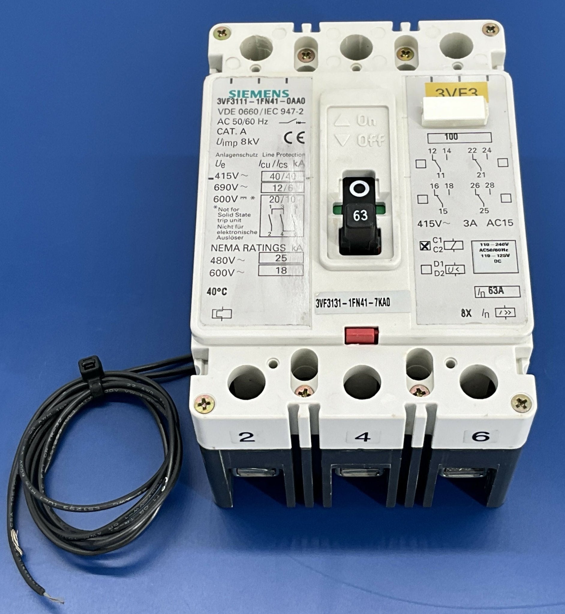 3 POLE CIRCUIT BREAKER (3VF3131-1FN41-7KA0 SIEMENS