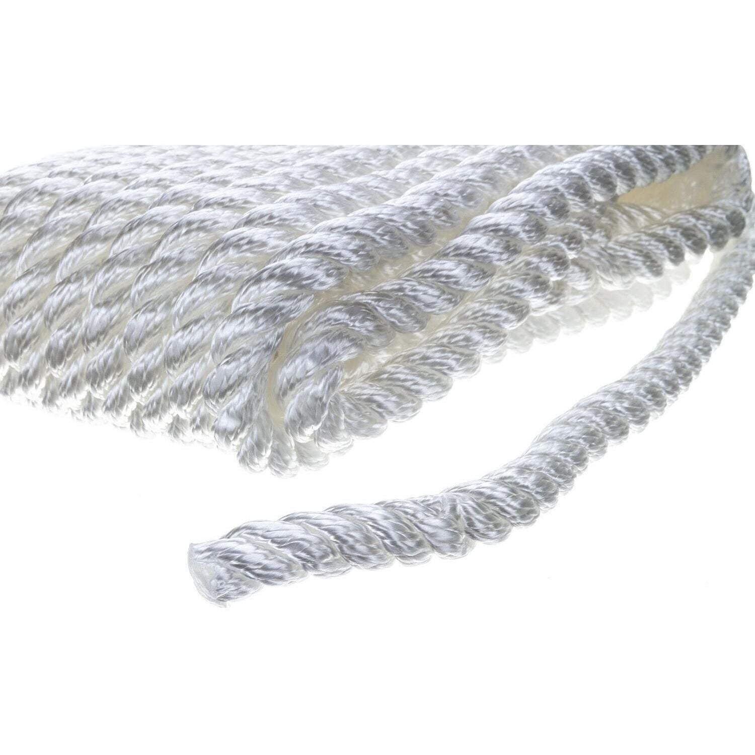 Seachoice 42571 3-Strand Twisted Nylon Dock Line, 1/2" x 25', White