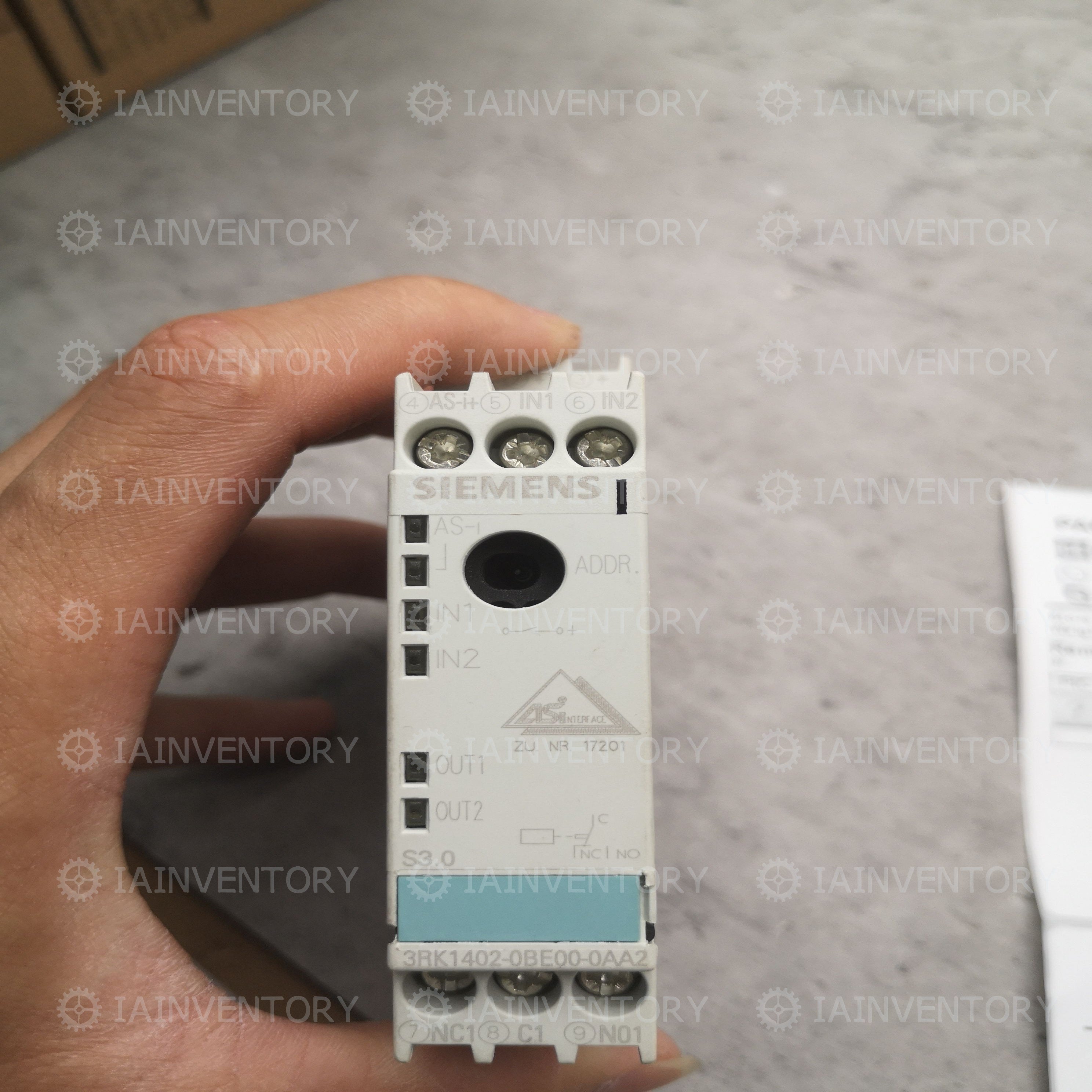 3RK1402-0BE00-0AA2 Siemens motor start relay