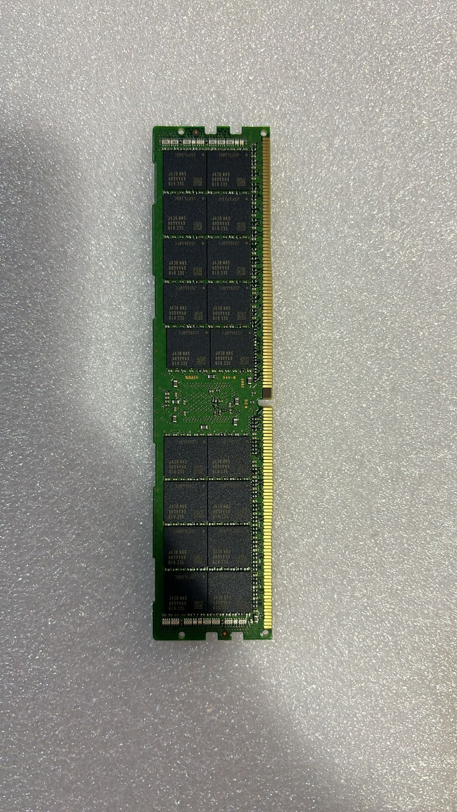HPE P03053-0A1 64GB DDR4 RDIMM - Side View | Alo Tech Solutions