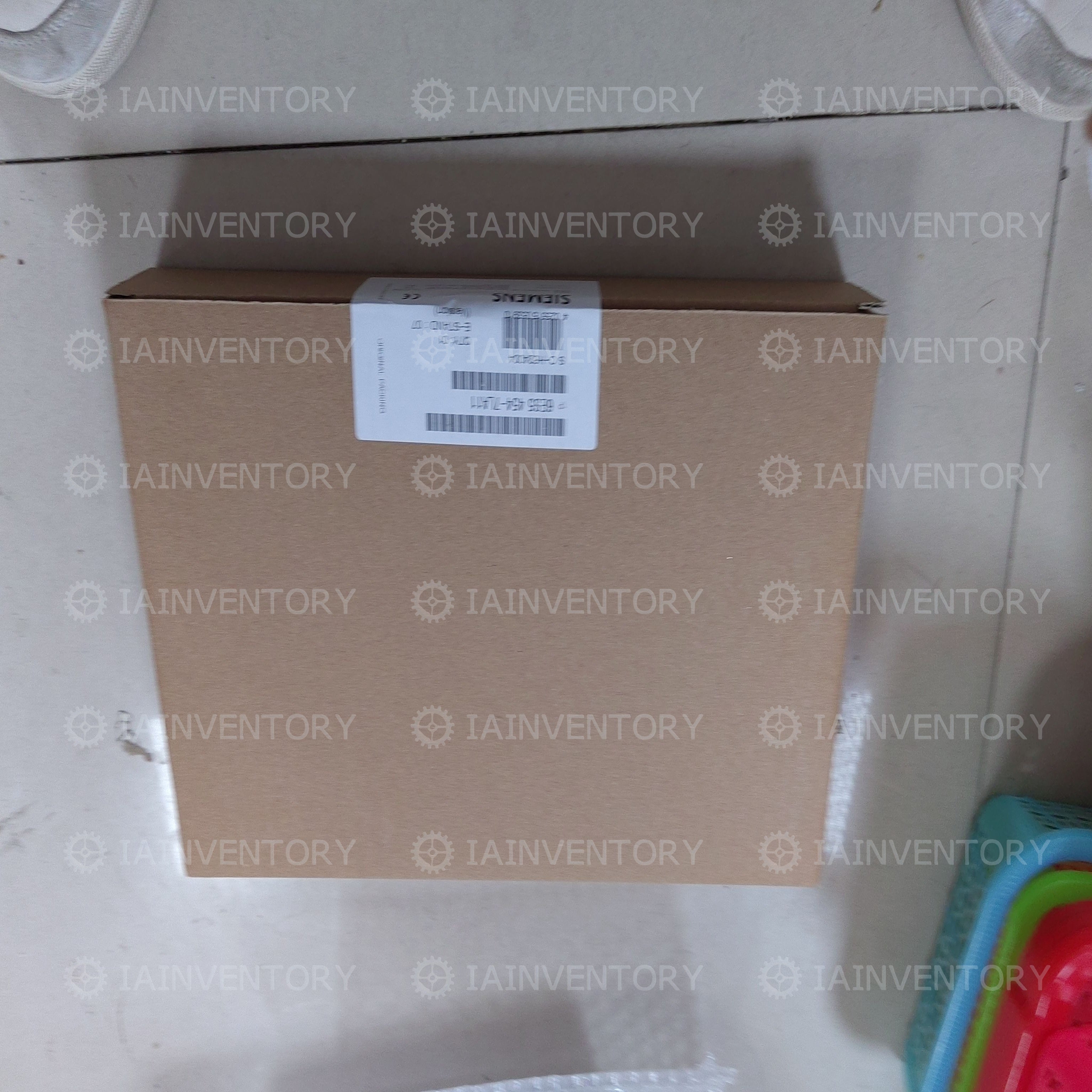 Unopened Siemens 6ES5 454-7LA11 6ES5454-7LA11