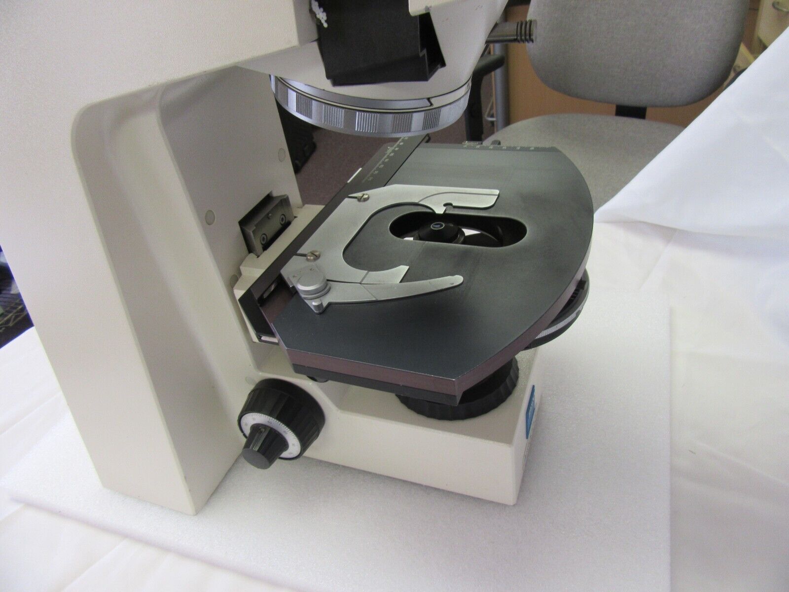 Zeiss Axiophot Microscope - Rear Panel | Alo Tech Solutions