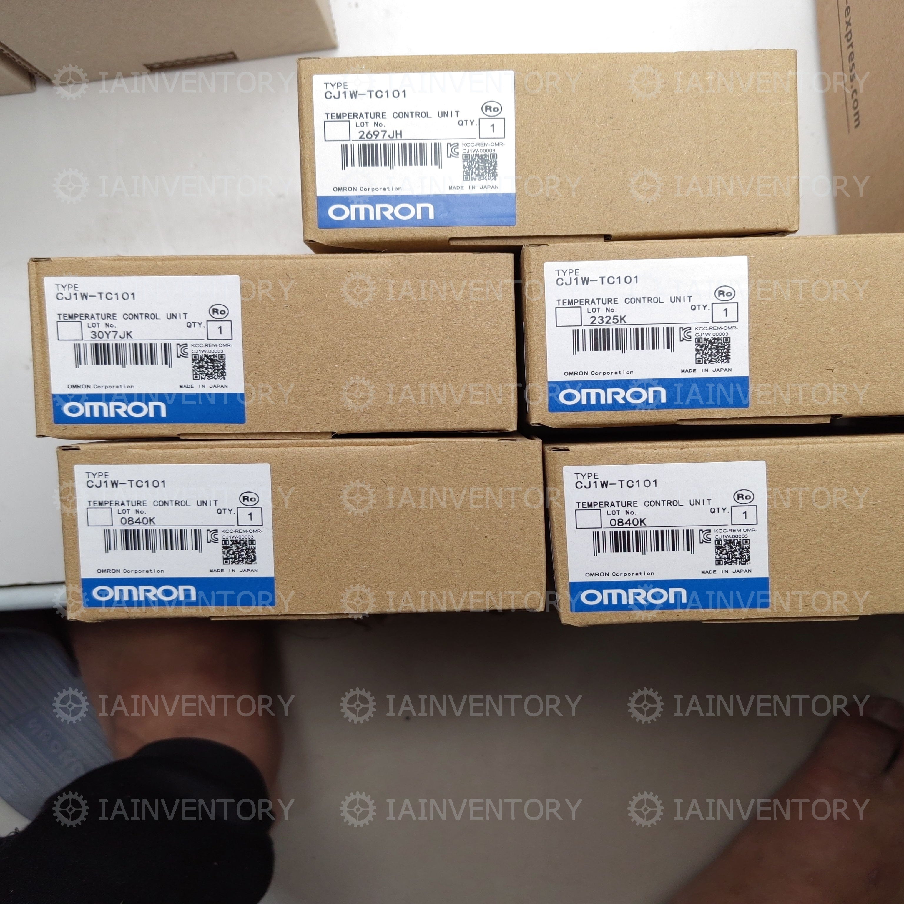 ONE OMRON Temperature Control Unit CJ1W-TC101 CJ1WTC101