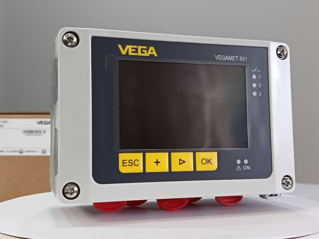 VEGA VEGAMET 841 Robust controller and display instrument for level sensors