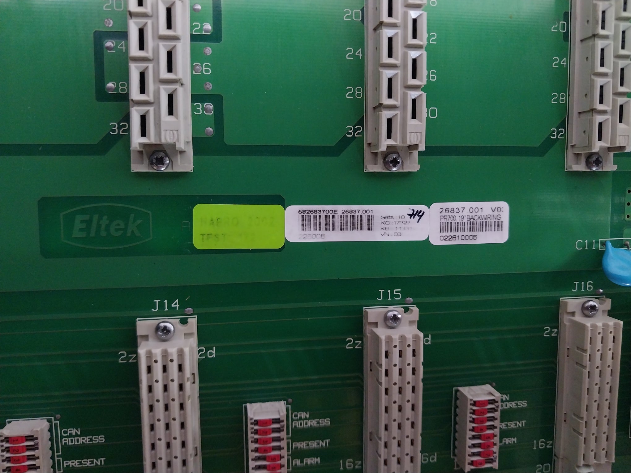 Eltek Smps 700Si Power Supply 241113.020 24V/27A 230Vac/24Vdc/28A 55-65Hz