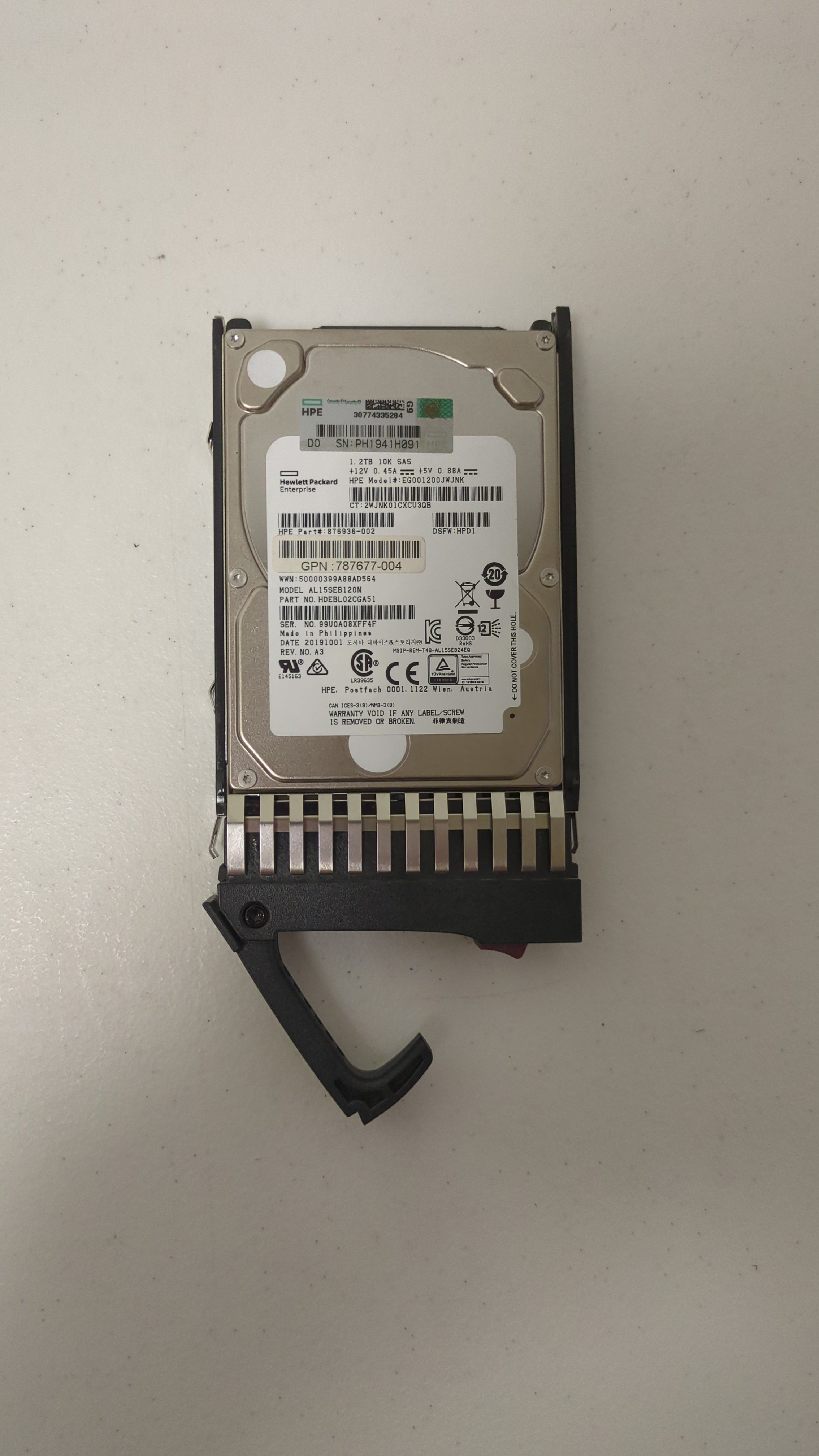 HPE HDEBL02CGA51 - 1.2TB 10K SAS HDD Side View | Alo Tech Solutions