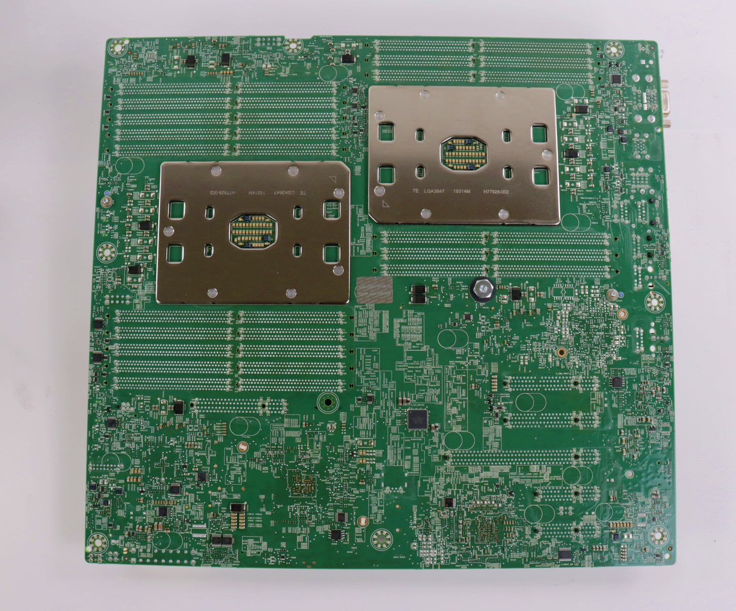 Placa-mãe para servidor Dell EMC PowerEdge T440 LGA3647 DDR4 2KM69 com dissipadores de calor 489KP