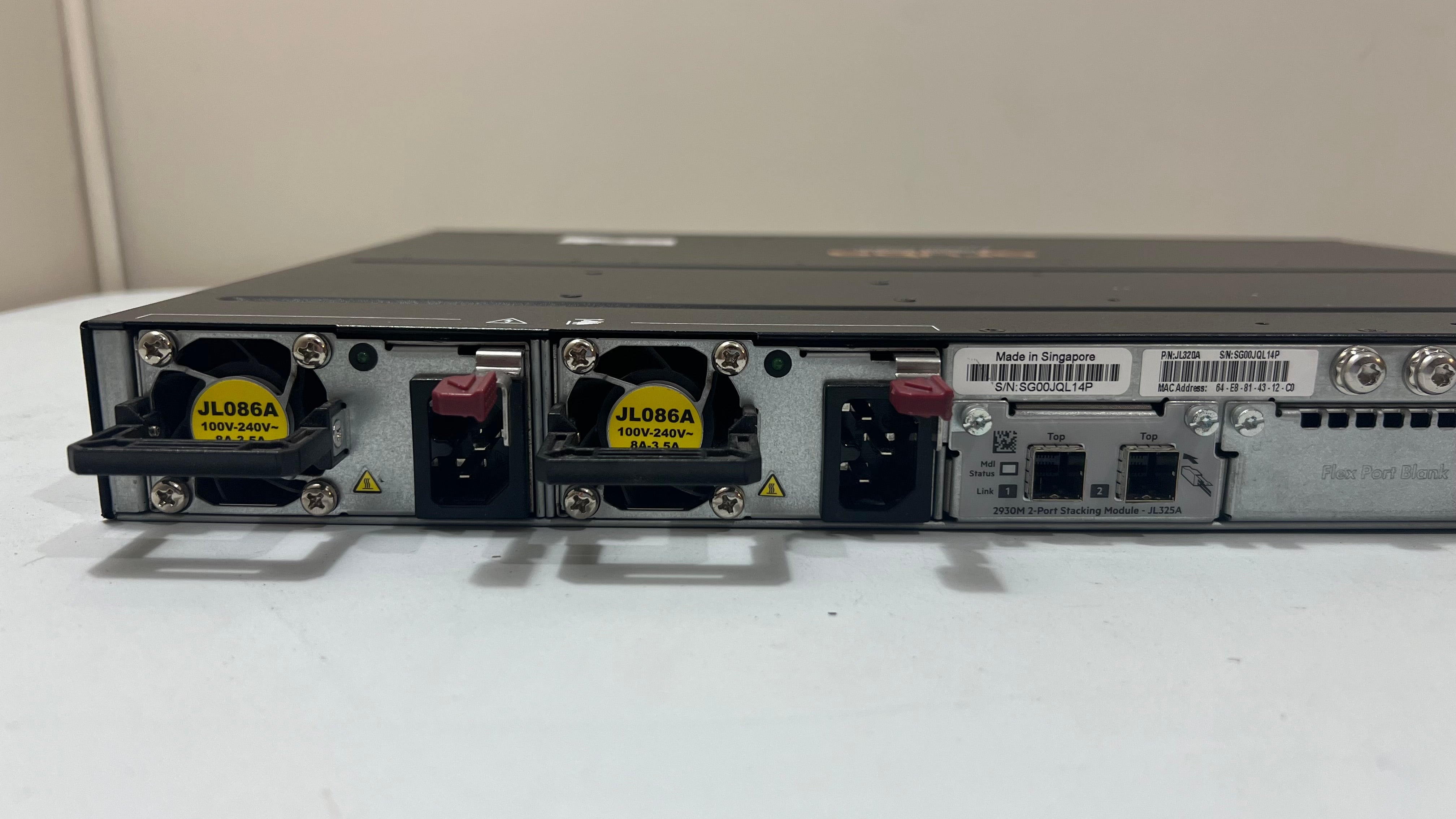 Aruba JL320A 2930M 24G PoE+ Switch - Rear View | Alo Tech Solutions