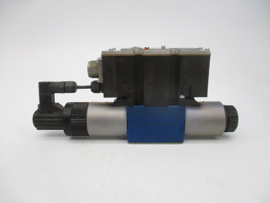 REXROTH R900967564 4WREE6W04-24/G24K31/F1V 24VDC NSNP
